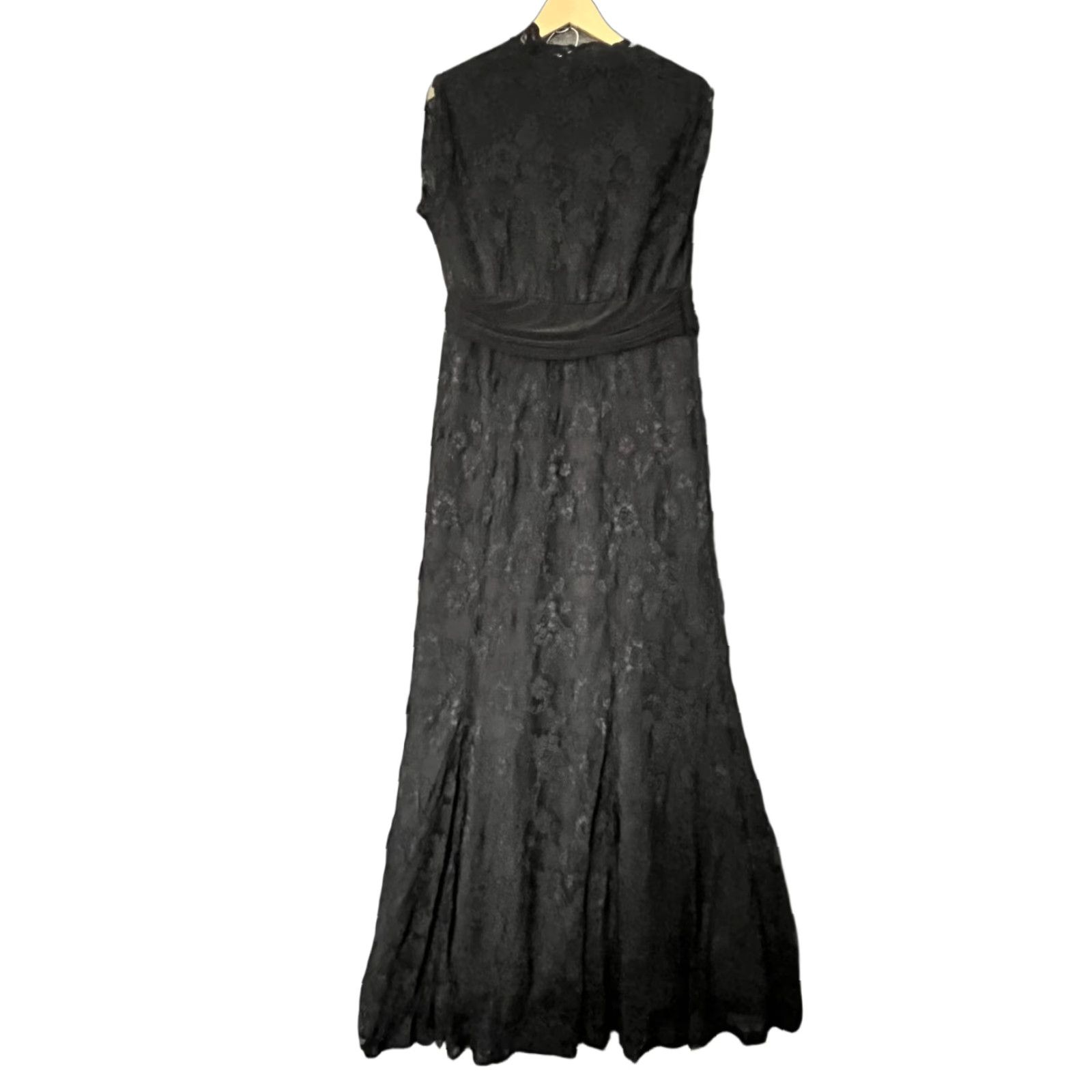 Vintage Kiyonna Black Lace V-Neck Overlap Sleeveless Dress Juniors Women's Size 1 Size XS / US 0-2 / IT 36-38 - 1 Thumbnail