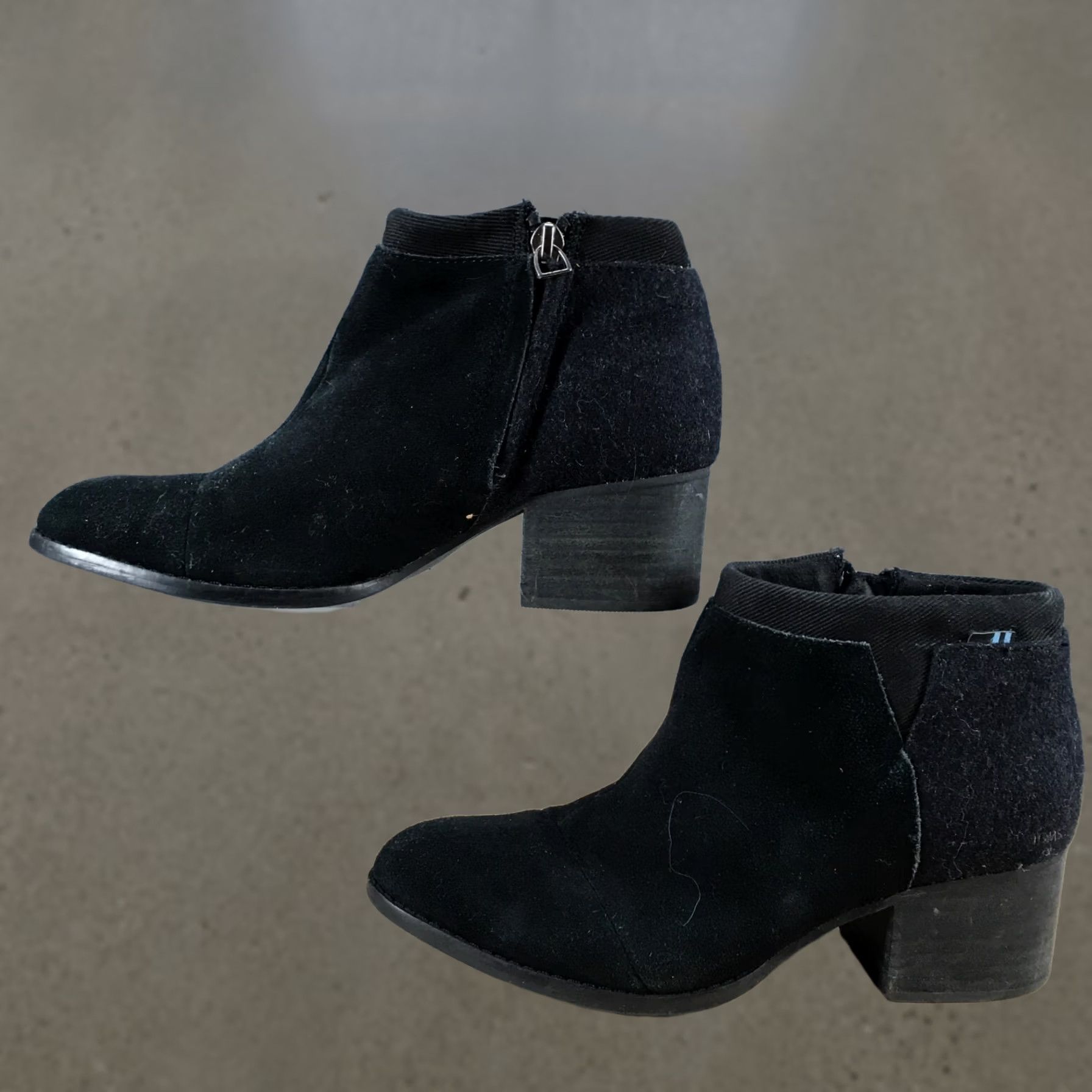 Toms Toms Boots Womens 5 Loren Ankle Bootie Black Side Zip Casual Almond Toe Block Size US 5 / IT 35 - 1 Thumbnail