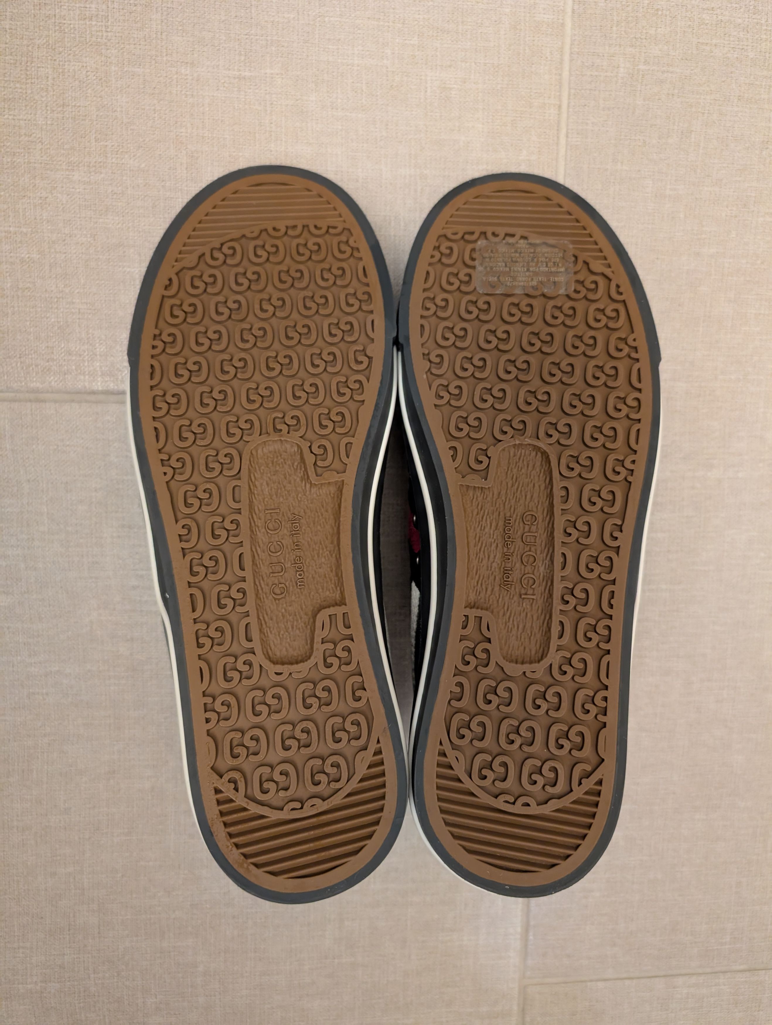 Gucci Gucci Off The Grid Tennis 1977 Low 'Grey' - Size 5M Size US 7 / EU 40 - 7 Thumbnail