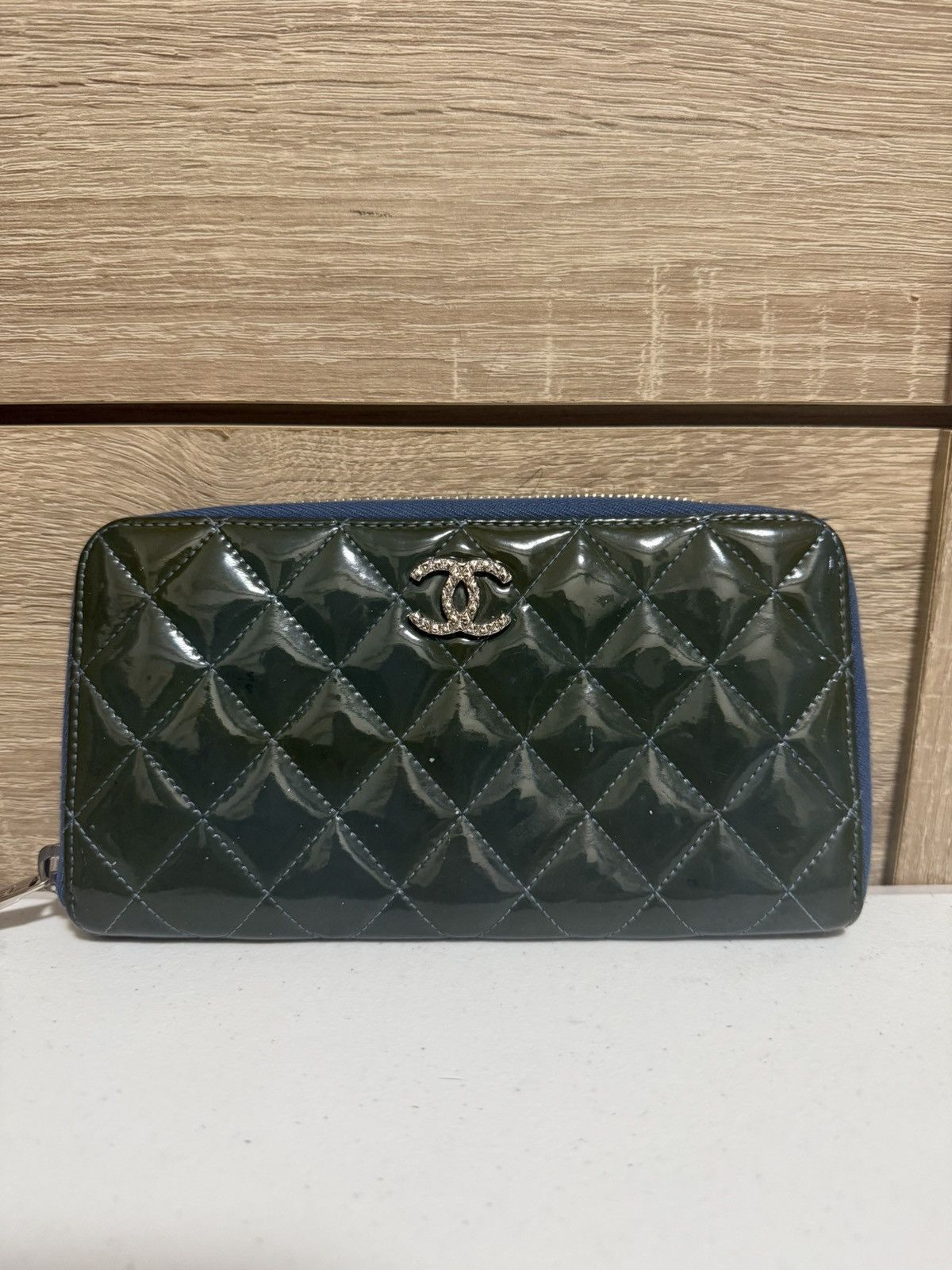 Chanel Chanel Patent Quilted Brilliant Zip Around Wallet Size ONE SIZE - 1 Thumbnail