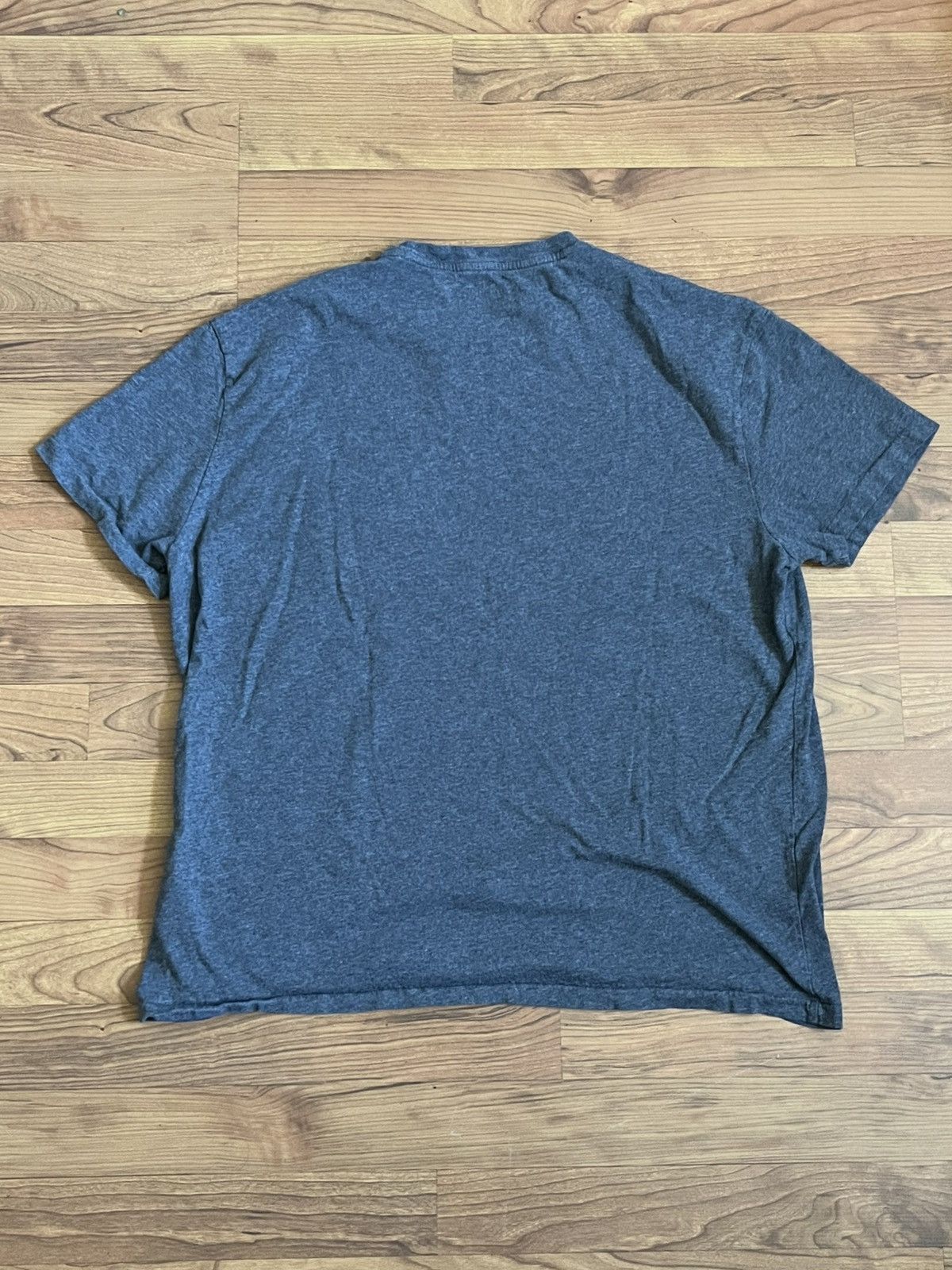 Polo Ralph Lauren Polo Ralph Lauren Short Sleeve Solid Pocket Crewneck Tee Size US L / EU 52-54 / 3 - 2 Thumbnail