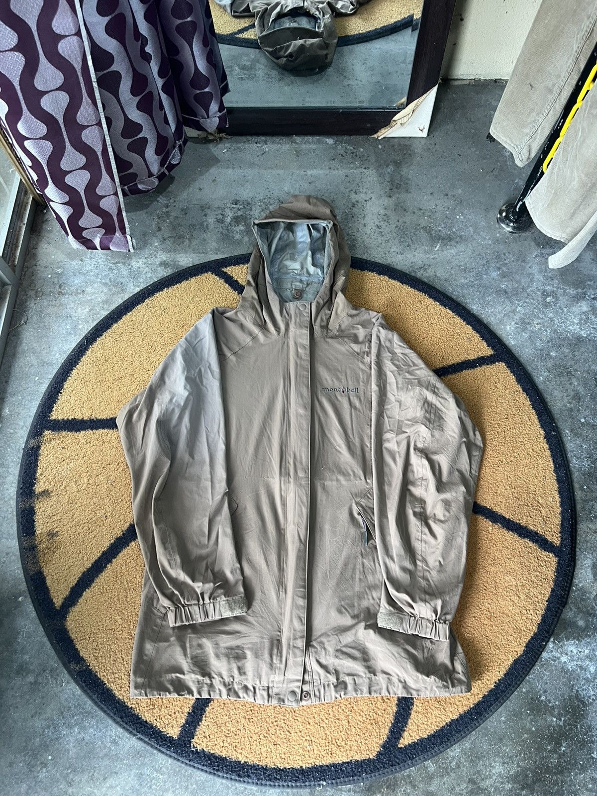 Montbell 🔥Montbell Hoodie Light Jacket Size M / US 6-8 / IT 42-44 - 1 Thumbnail