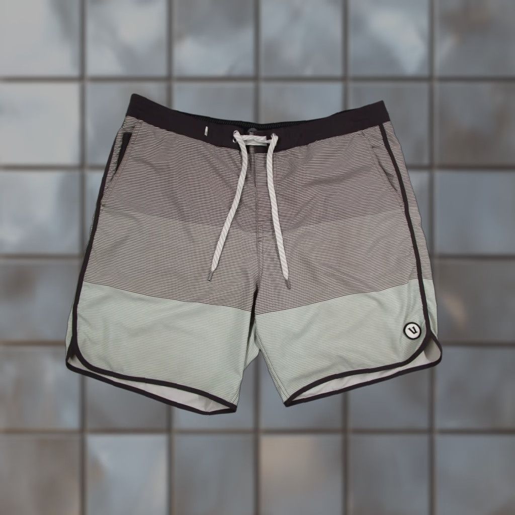 Vuori Vuori Board Shorts Men 36 Green Cruise 7" Surf Swim Trunk Beach Resort/V314 Size US 36 / EU 52 - 1 Thumbnail