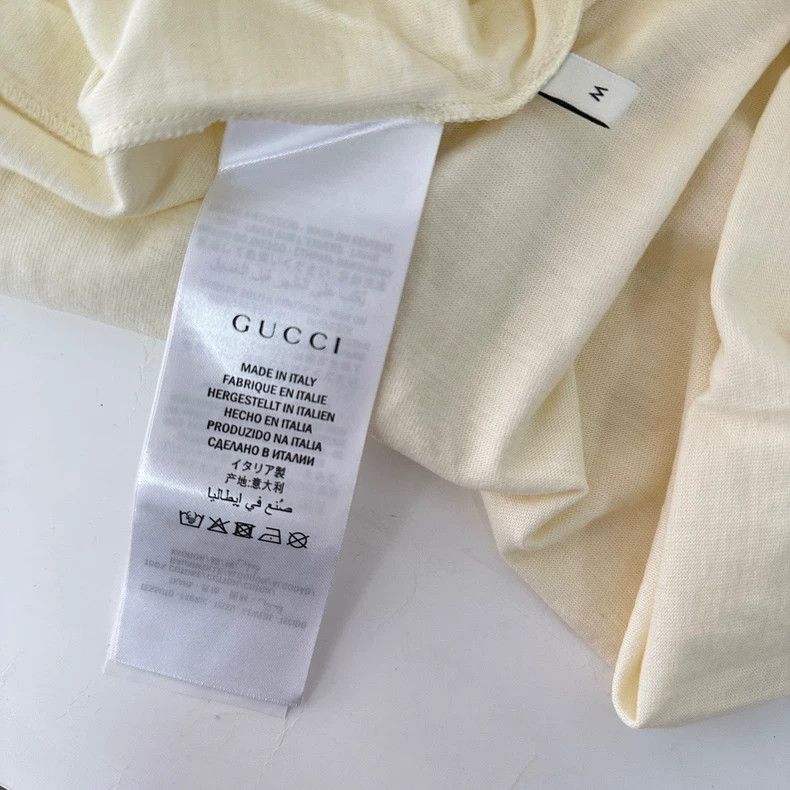 Gucci GucciGuccy series letter print round neck loose beige short Size US M / EU 48-50 / 2 - 4 Thumbnail