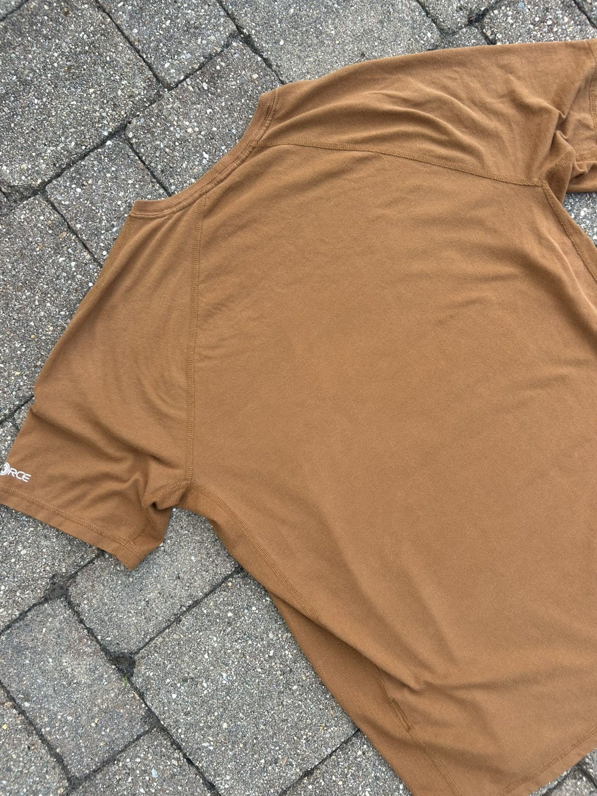 Carhartt Vintage brown carhartt t shirt Size US M / EU 48-50 / 2 - 6 Thumbnail
