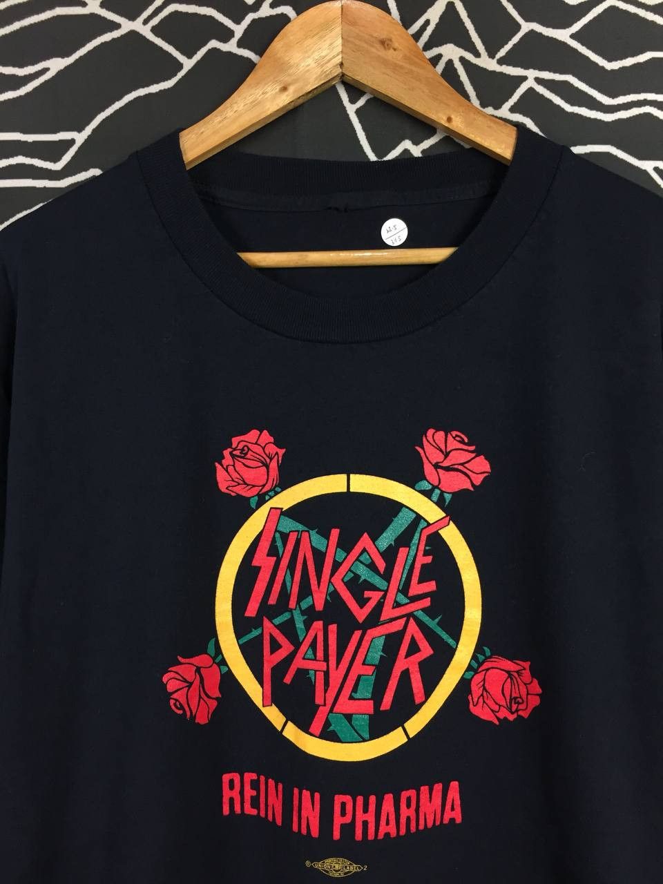 Vintage Single Payer Anti Pharma Gun N' Roses Style Political Tee Size US XXL / EU 58 / 5 - 3 Thumbnail