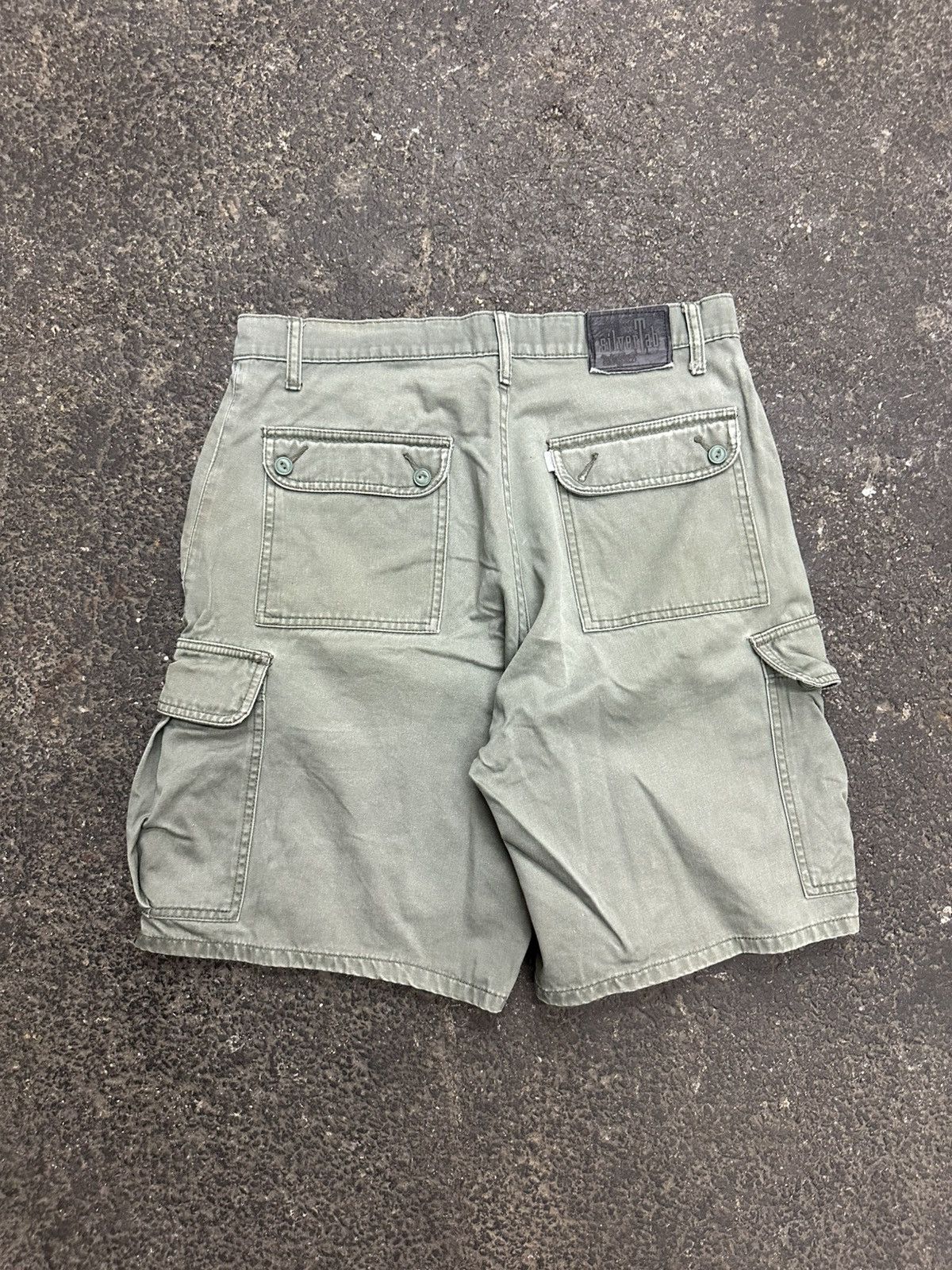 Levi's Y2K Levi’s Silvertab cargo jorts Size US 32 / EU 48 - 1 Thumbnail