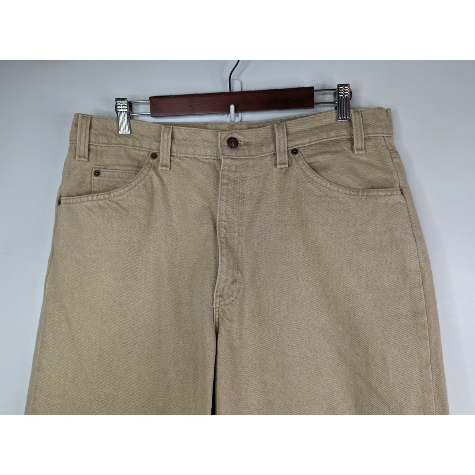 Levi's VINTAGE Levi's 550 Orange Tab Relaxed Fit Beige Denim Jeans 38x32 (Actual 36x32) Mens Jeans Beige Cotton Denim 550 Classic 90s Style Package?? Size US 36 / EU 52 - 2 Thumbnail