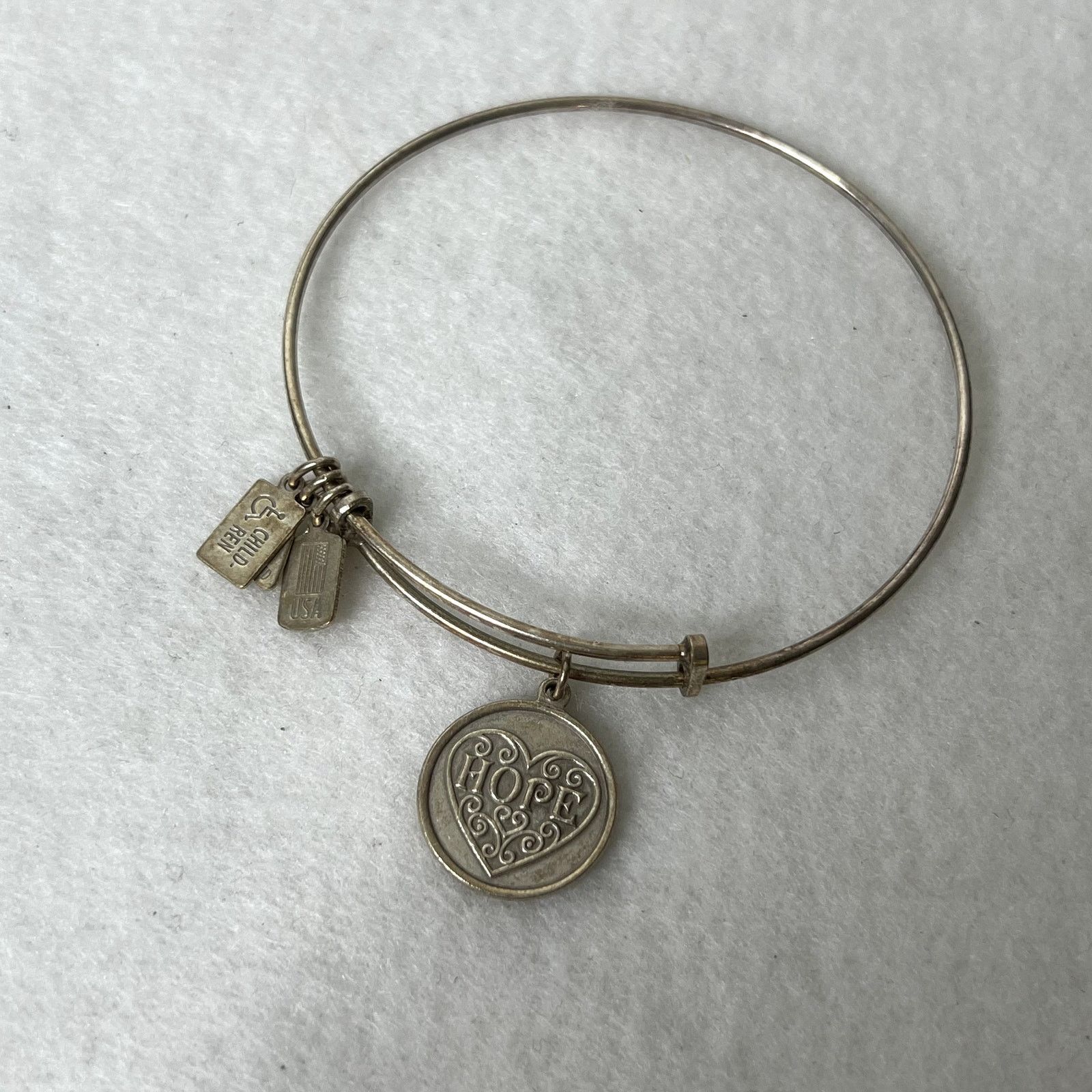 Other Wind and Fire Silver Hope Charm Bangle Bracelet Size ONE SIZE - 2 Thumbnail
