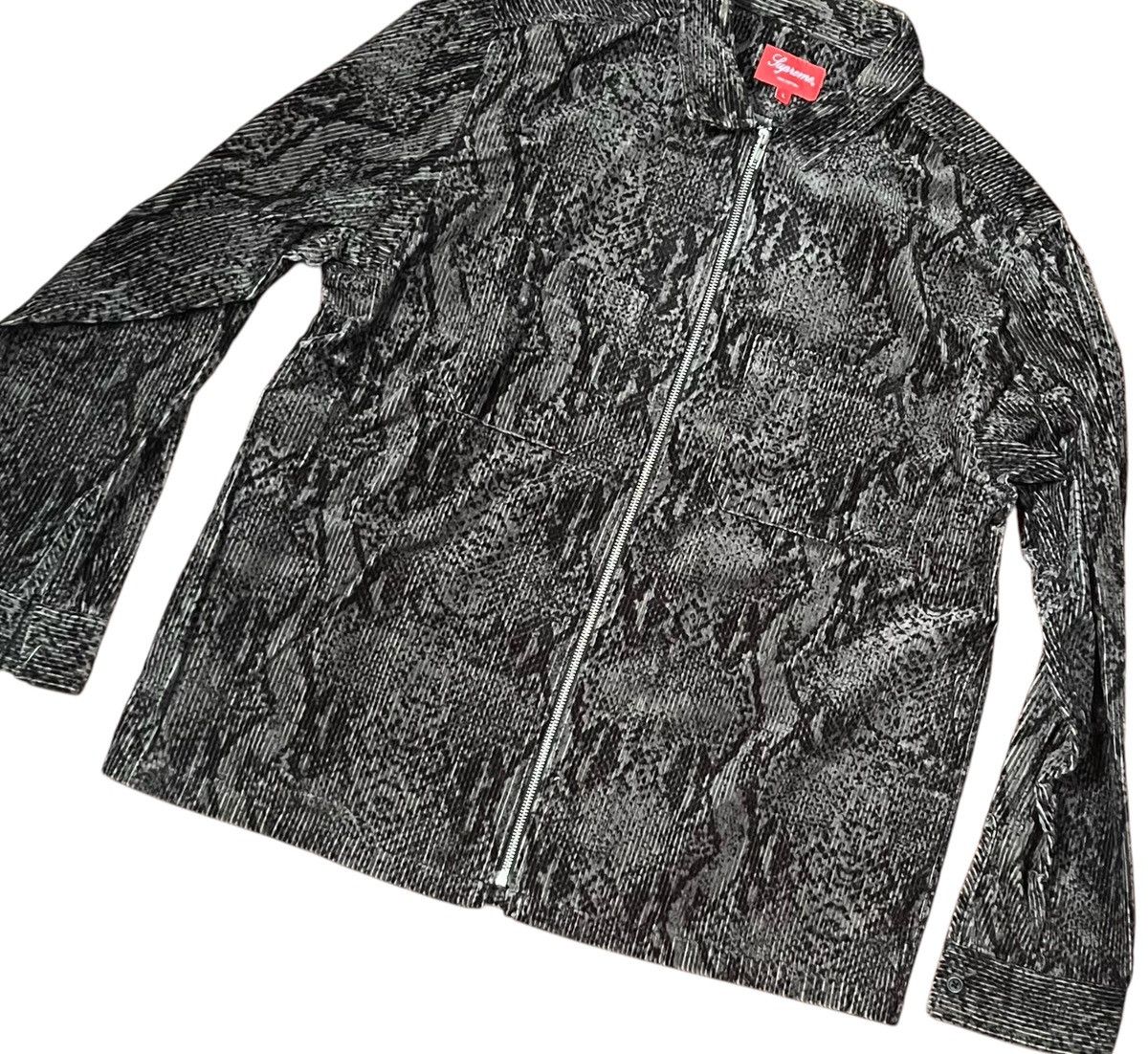 Supreme Supreme FW20 snake skin zip jacket Size US L / EU 52-54 / 3 - 3 Thumbnail