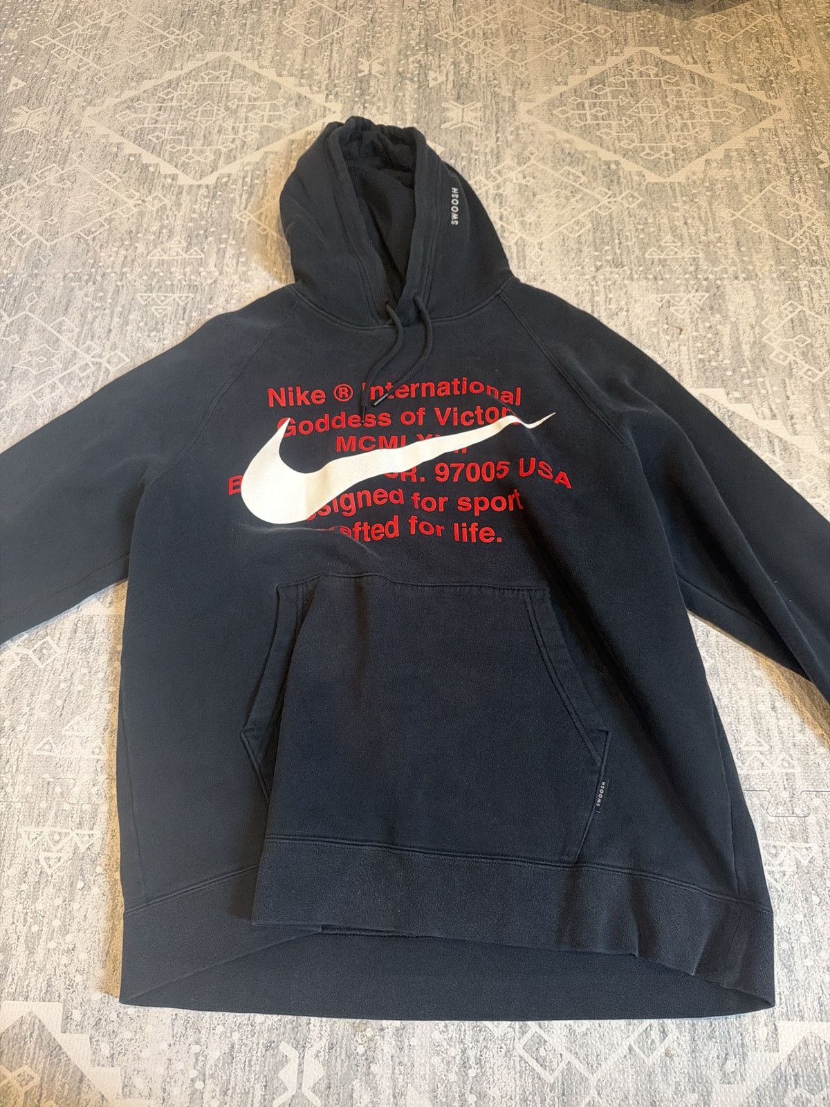 Nike Nike International black hoodie Size US XL / EU 56 / 4 - 1 Thumbnail