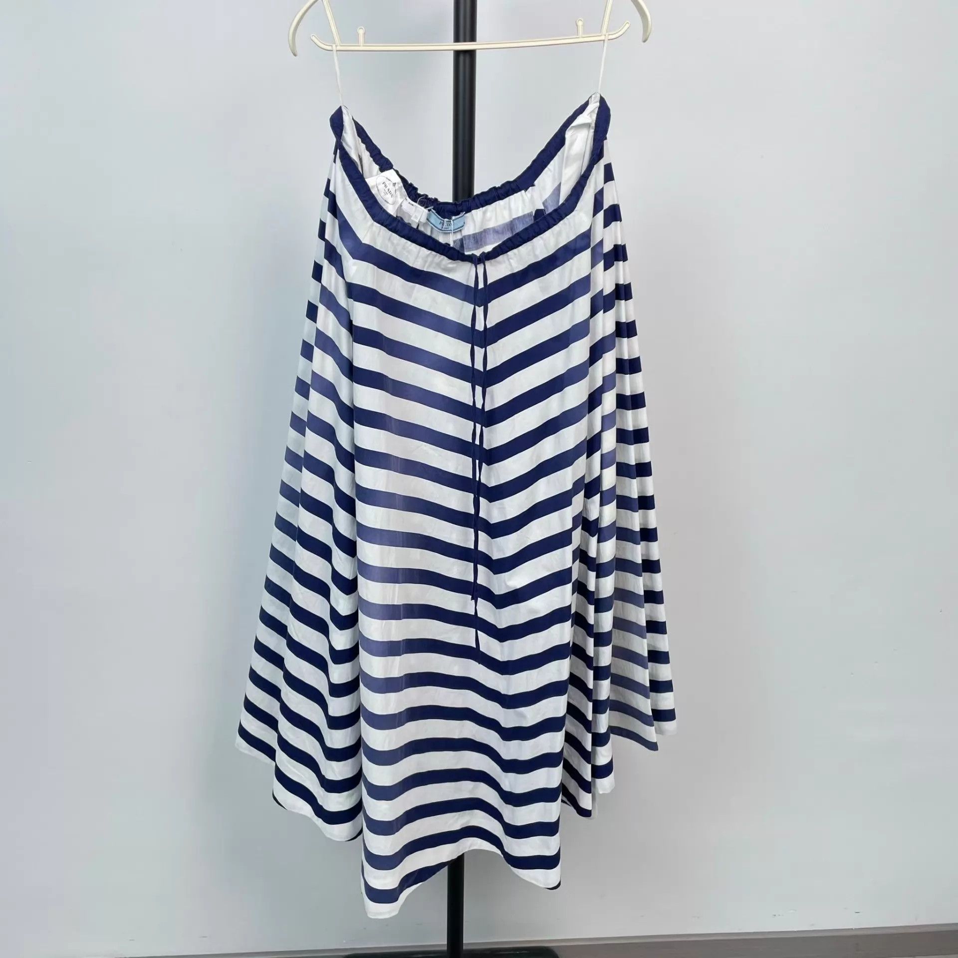 Prada Prada Striped Blue & White Midi Skirt Women's 36 Size 25" / US 0 / IT 36 - 2 Thumbnail