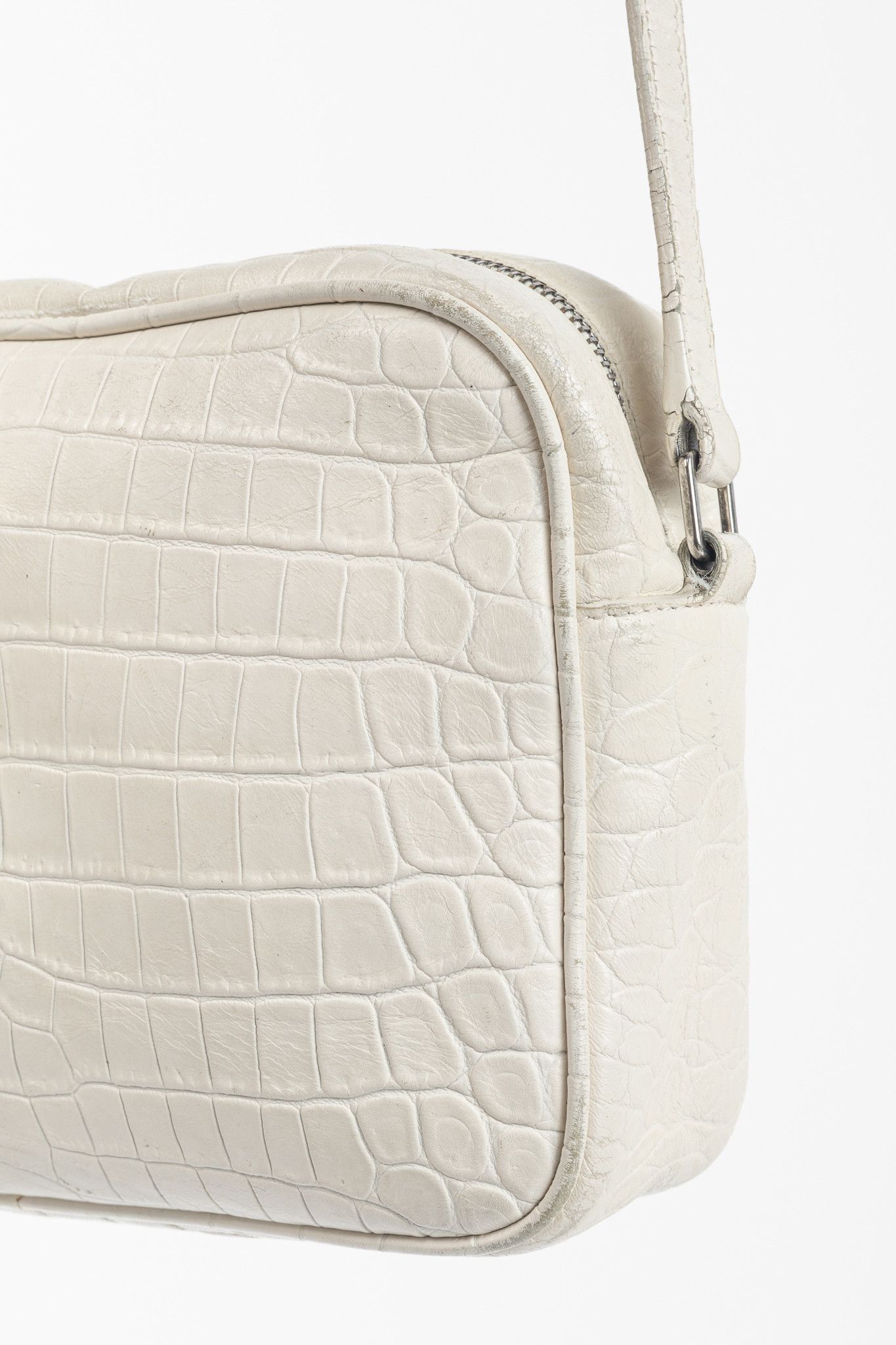 Saint Laurent Paris Saint Laurent Lou Camera White Croc-Embossed Crossbody Size ONE SIZE - 9 Thumbnail