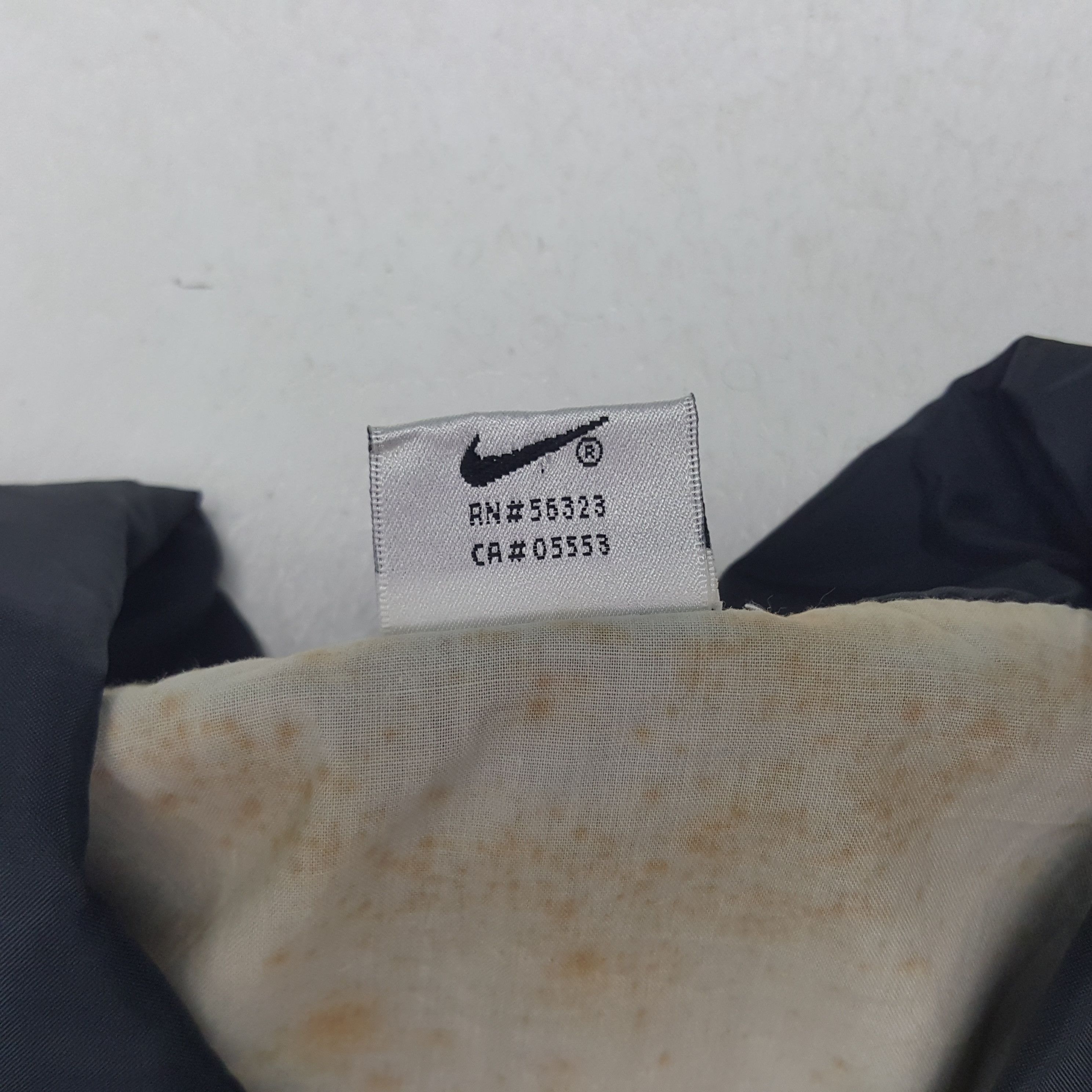 Nike × Vintage Vintage Nike Swoosh Logo Button Windbreaker Jacket Size US L / EU 52-54 / 3 - 9 Thumbnail
