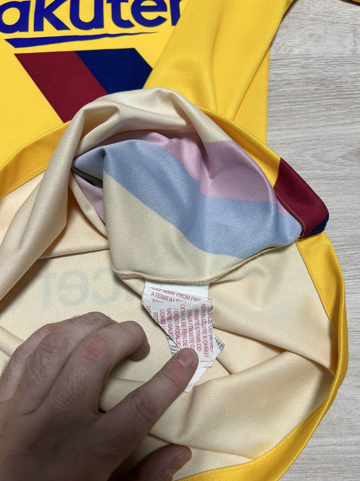 Nike Nike FC Barcelona Soccer’s Jersey 2019/20 away size Small Size US S / EU 44-46 / 1 - 12 Thumbnail