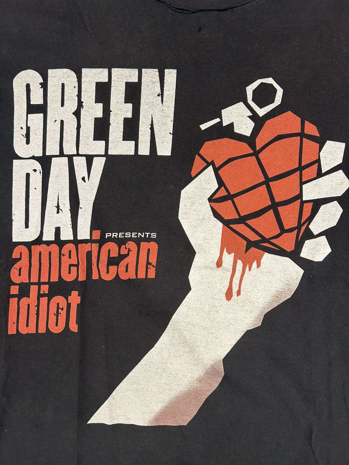 Band Tees × Vintage Crazy Vintage Y2K Essential Green Day American Idiot T-Shirt Size US M / EU 48-50 / 2 - 2 Thumbnail