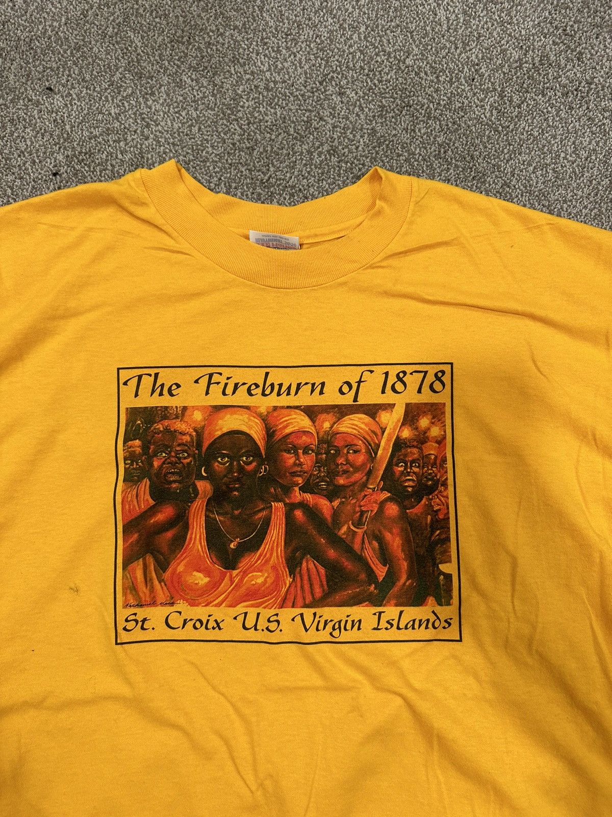 Vintage Vintage Native T-shirt Indians women Size US XL / EU 56 / 4 - 3 Thumbnail
