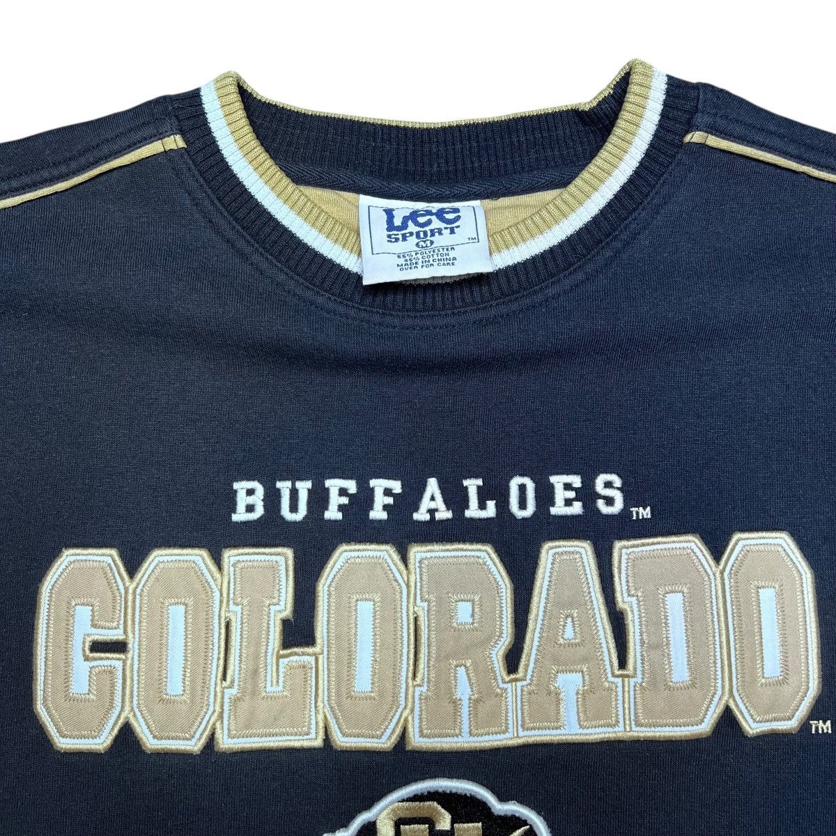 NCAA 90s NCAA Colorado Buffaloes Lee Sport Embroidered Sweatshirt Size US L / EU 52-54 / 3 - 3 Thumbnail