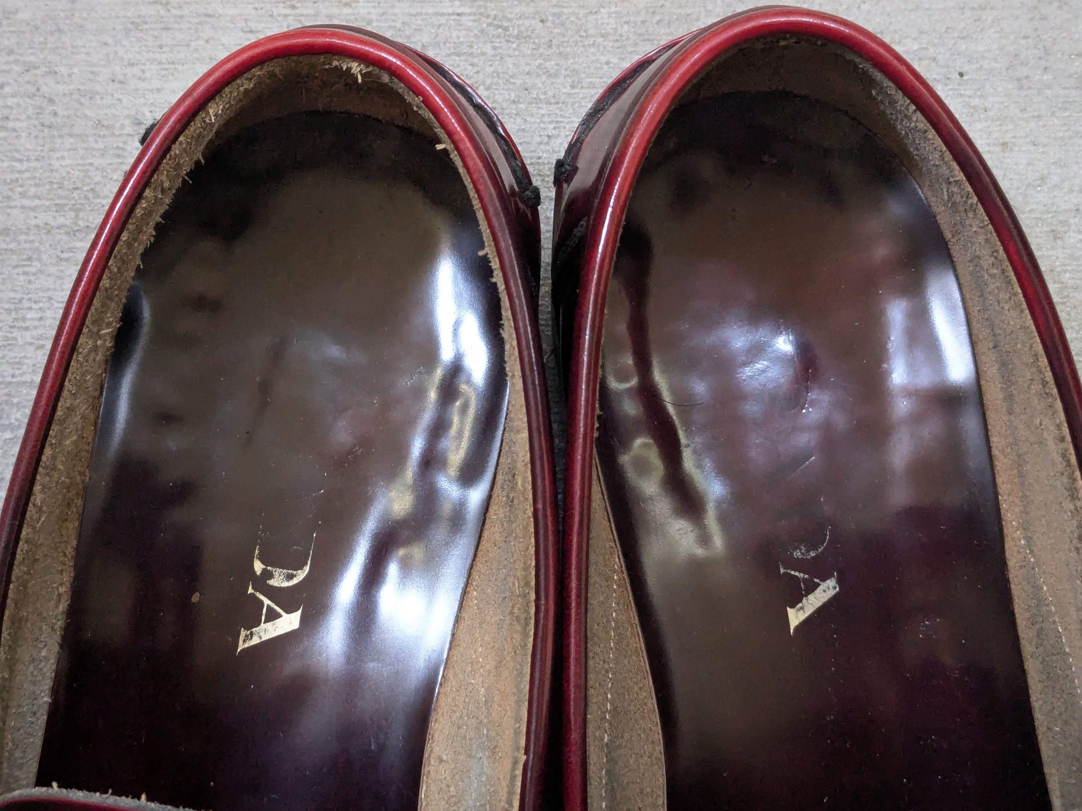 Prada Prada Loafers Red Leather 10.5 Black Slip Ons Italy Size US 10.5 / EU 43-44 - 7 Thumbnail