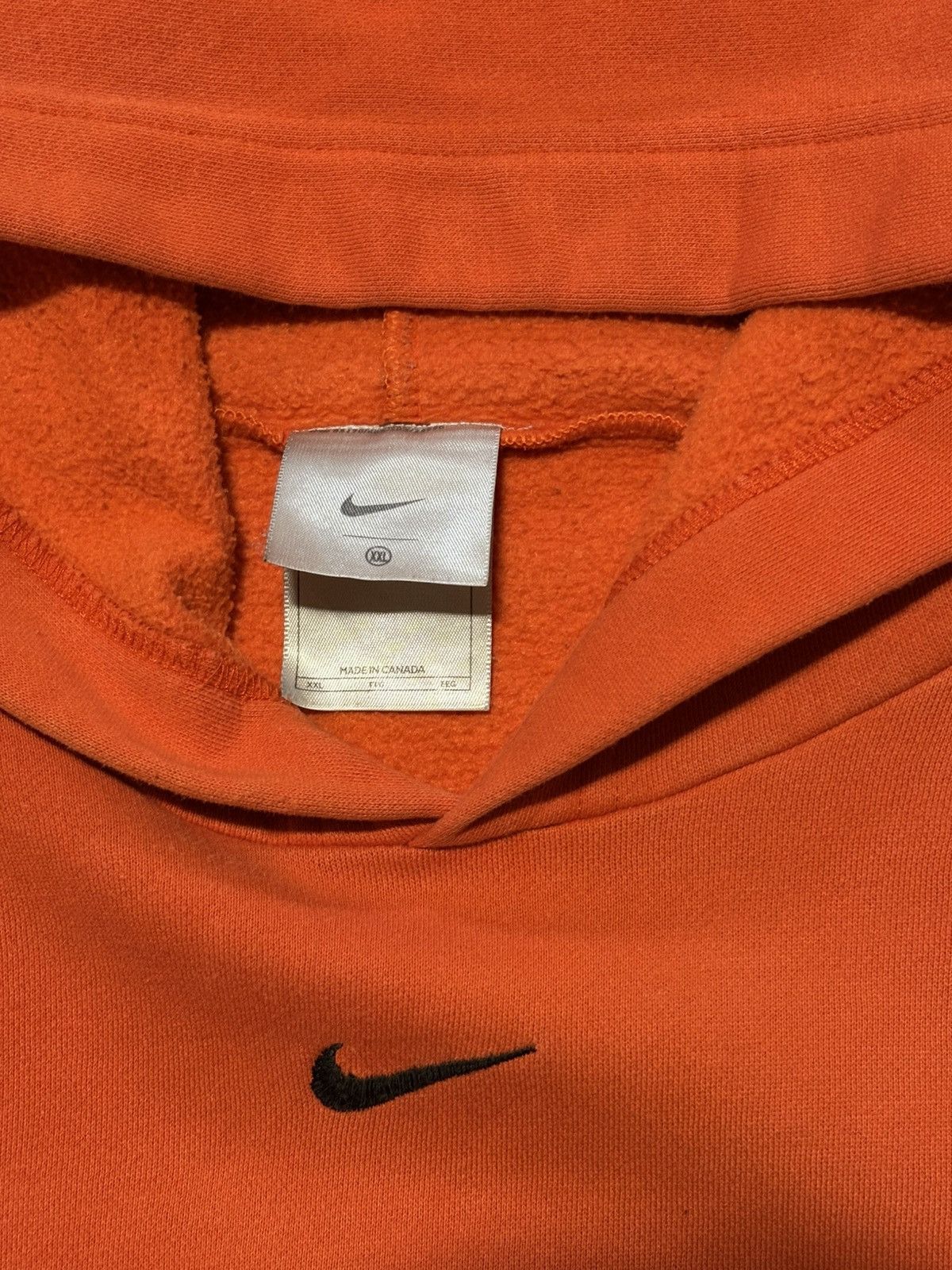 Nike VINTAGE RARE NIKE ORANGE CENTER SWOOSH HOODIE Size US XXL / EU 58 / 5 - 3 Thumbnail