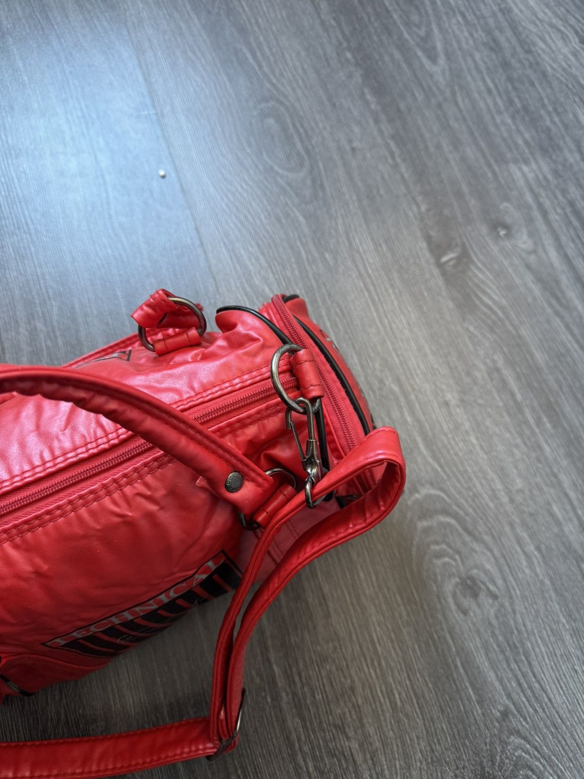 Puma × Vintage 90s Vintage Puma Sport Bag Red Size ONE SIZE - 9 Thumbnail