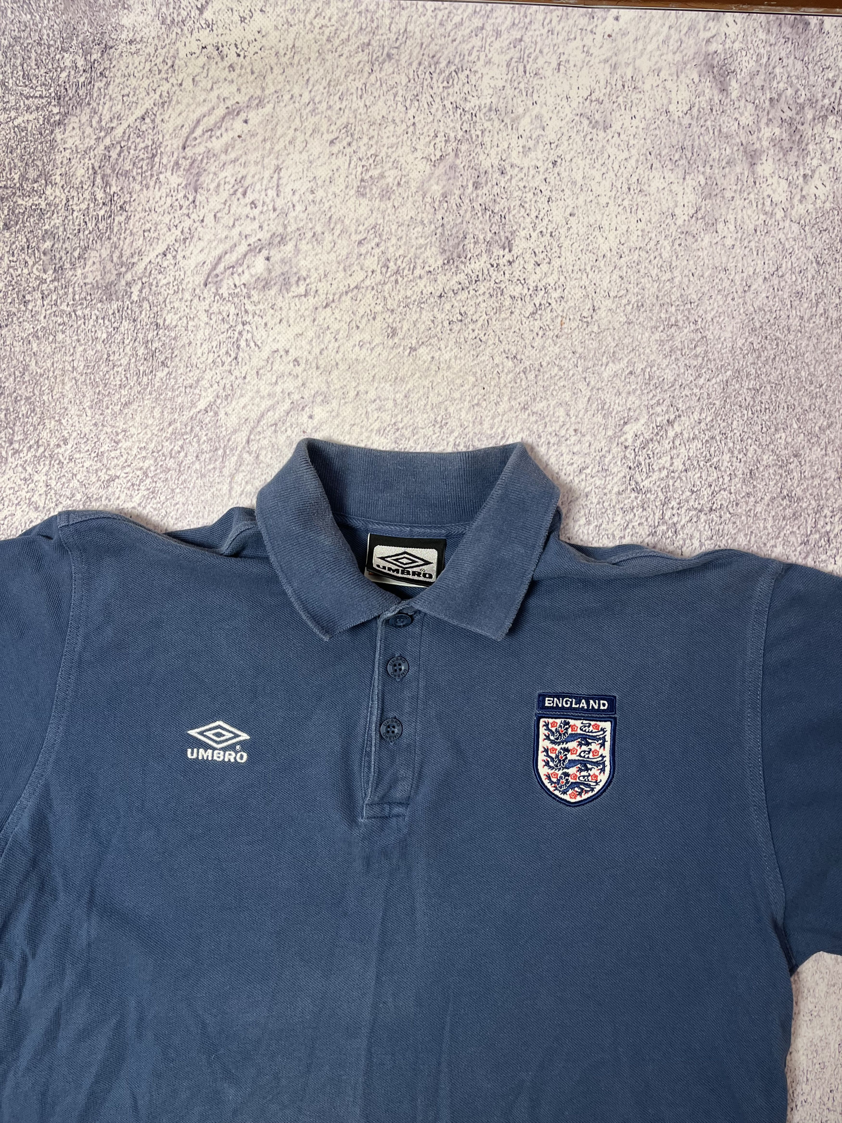 Umbro × Vintage Vintage football polo Umbro England Rebook size L Size US L / EU 52-54 / 3 - 7 Thumbnail