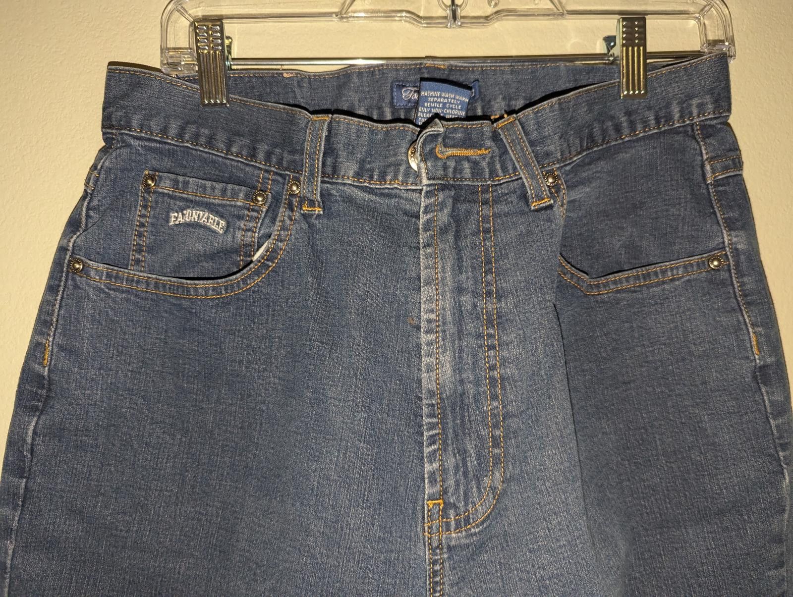 Faconnable Faconnable Vintage Light Wash Jeans Stylish Size 12 Long Size 34" / US 12 / IT 48 - 2 Thumbnail