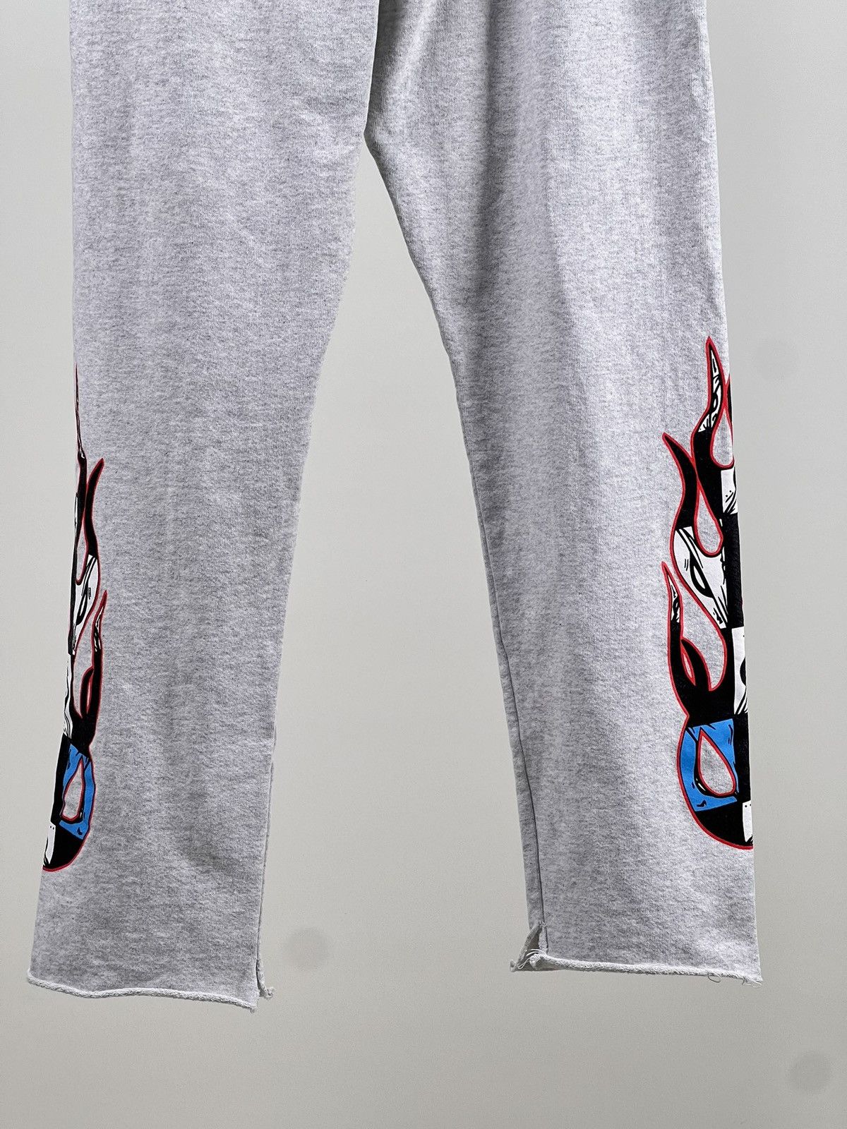 Chrome Hearts Matty boy sweatpants Size US 32 / EU 48 - 8 Thumbnail