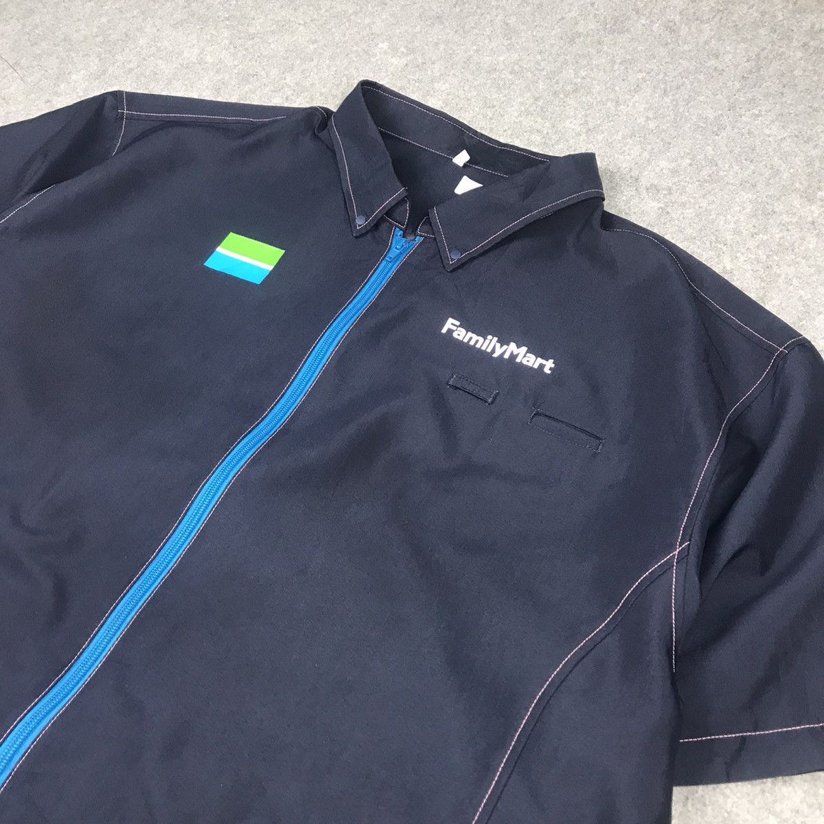 Japanese Brand UNIFORM WORK JAPANESE FAMILY MART JACKET Size US XXL / EU 58 / 5 - 4 Thumbnail