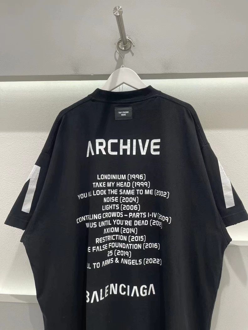 Balenciaga Balenciaga Archive Music Short Sleeve Size US M / EU 48-50 / 2 - 3 Thumbnail