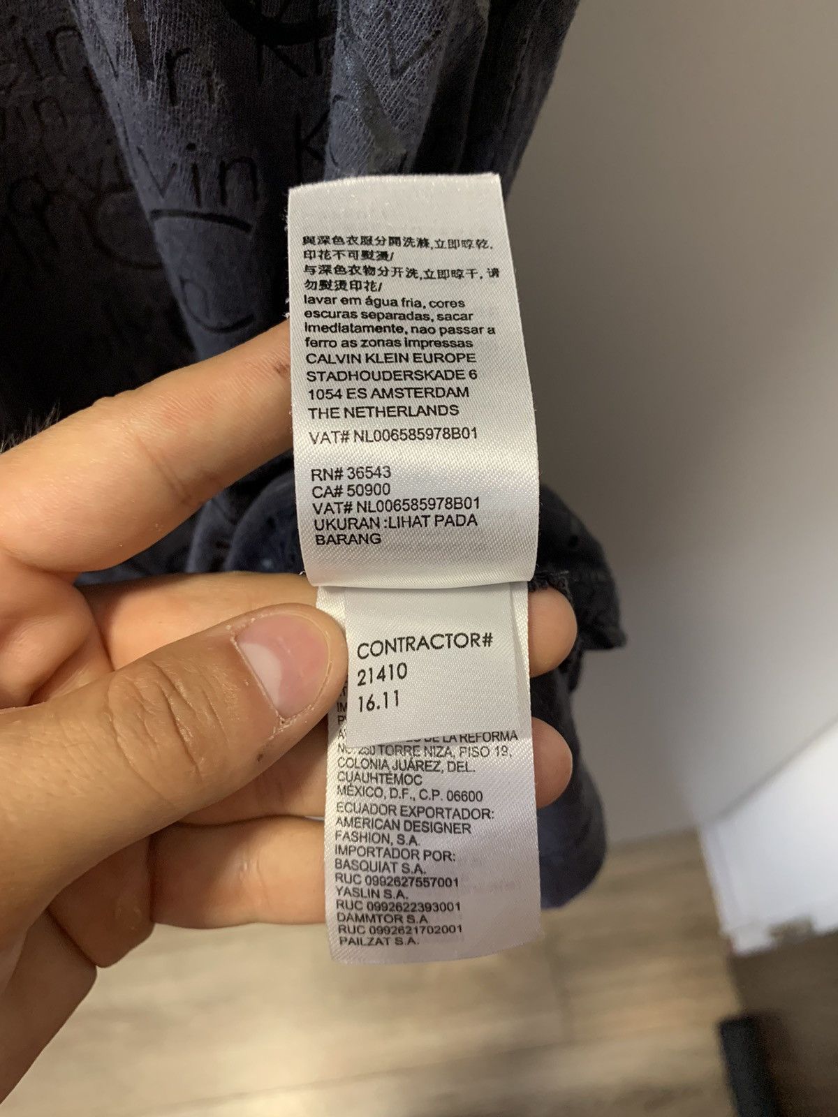 Calvin Klein T-shirt Calvin Klein Size S / US 4 / IT 40 - 6 Thumbnail
