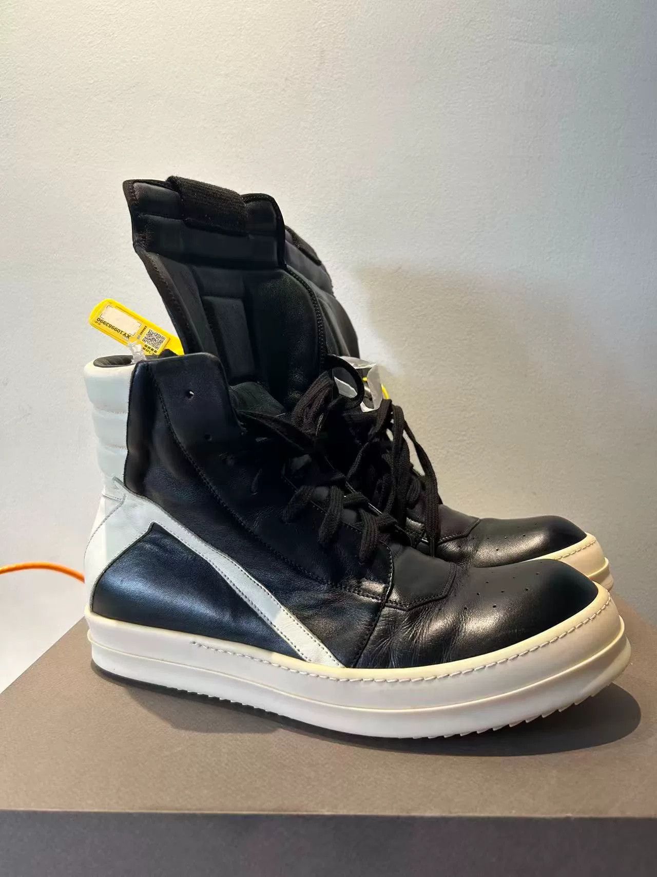Rick Owens Rick Owens Leather High-Top Sneakers Size US 10.5 / EU 43-44 - 1 Thumbnail