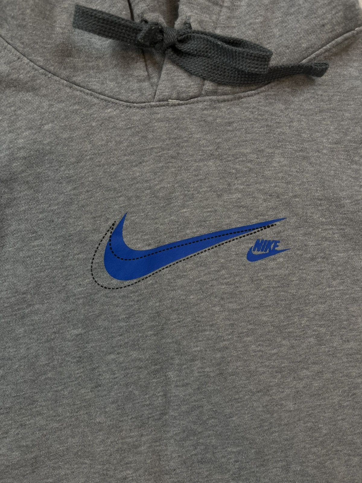 Nike × Vintage 00s Nike Central Swoosh Vintage Y2K Oversized Retro Hoodie Size US M / EU 48-50 / 2 - 2 Thumbnail