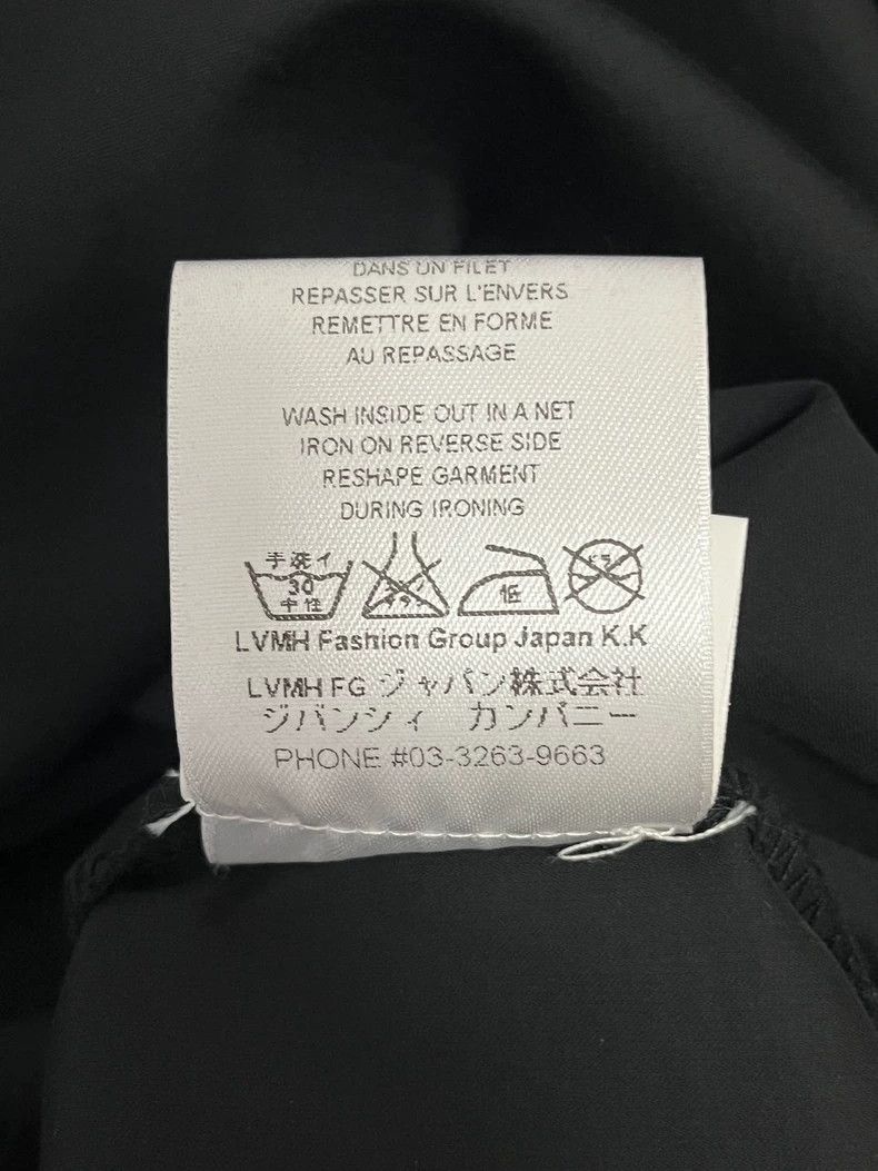 Givenchy Givenchy Black hole short-sleeve T-shirt, XXS size, made i Size US XXS / EU 40 - 6 Thumbnail
