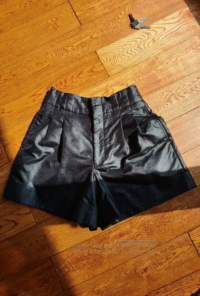 Comme des Garcons Comme des Garcons size XS High-waisted shorts, black shiny Size 25" / US 0 / IT 36 - 1 Thumbnail