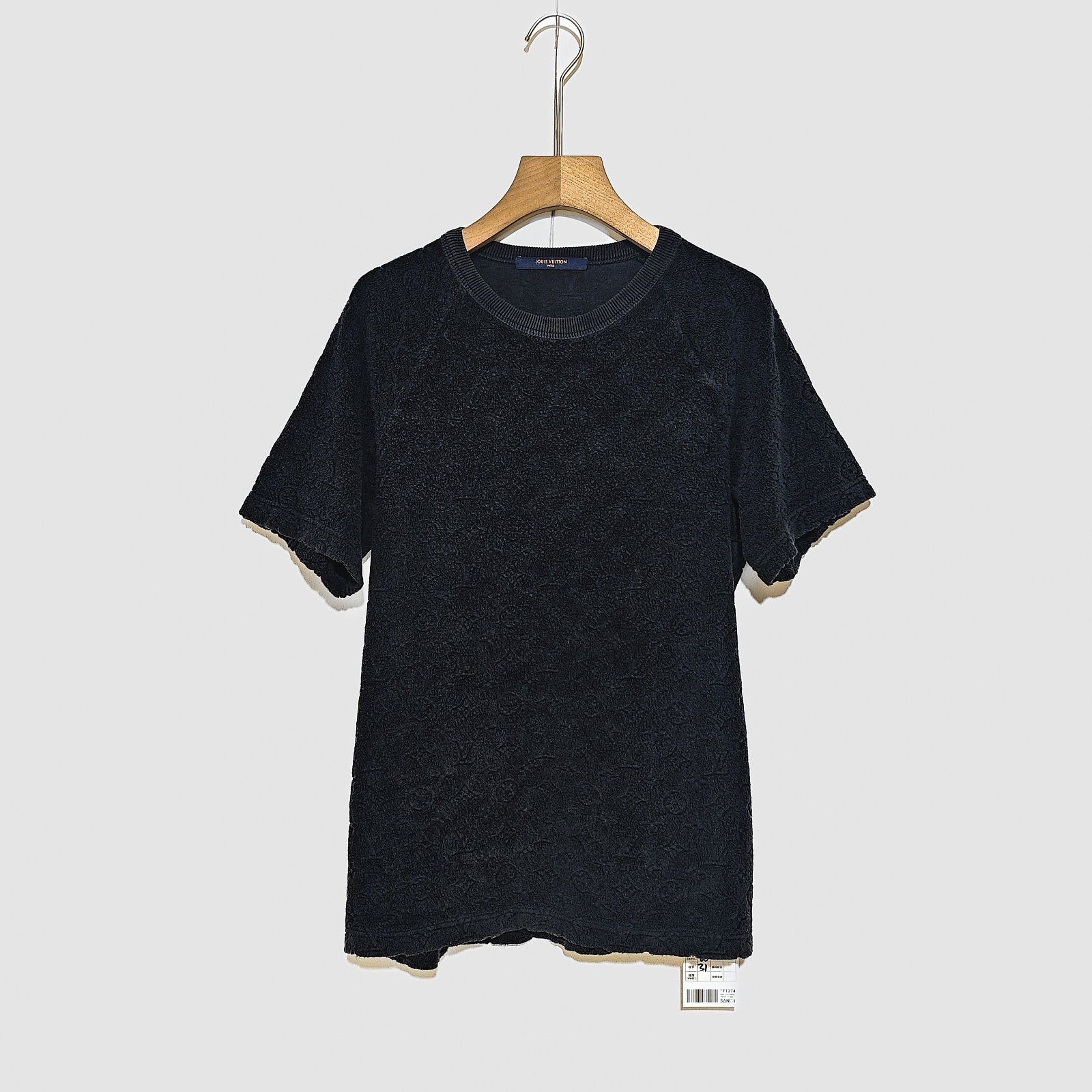 Louis Vuitton Louis Vuitton Monogram Towel Short Sleeve T-Shirt Size M Size US M / EU 48-50 / 2 - 1 Thumbnail