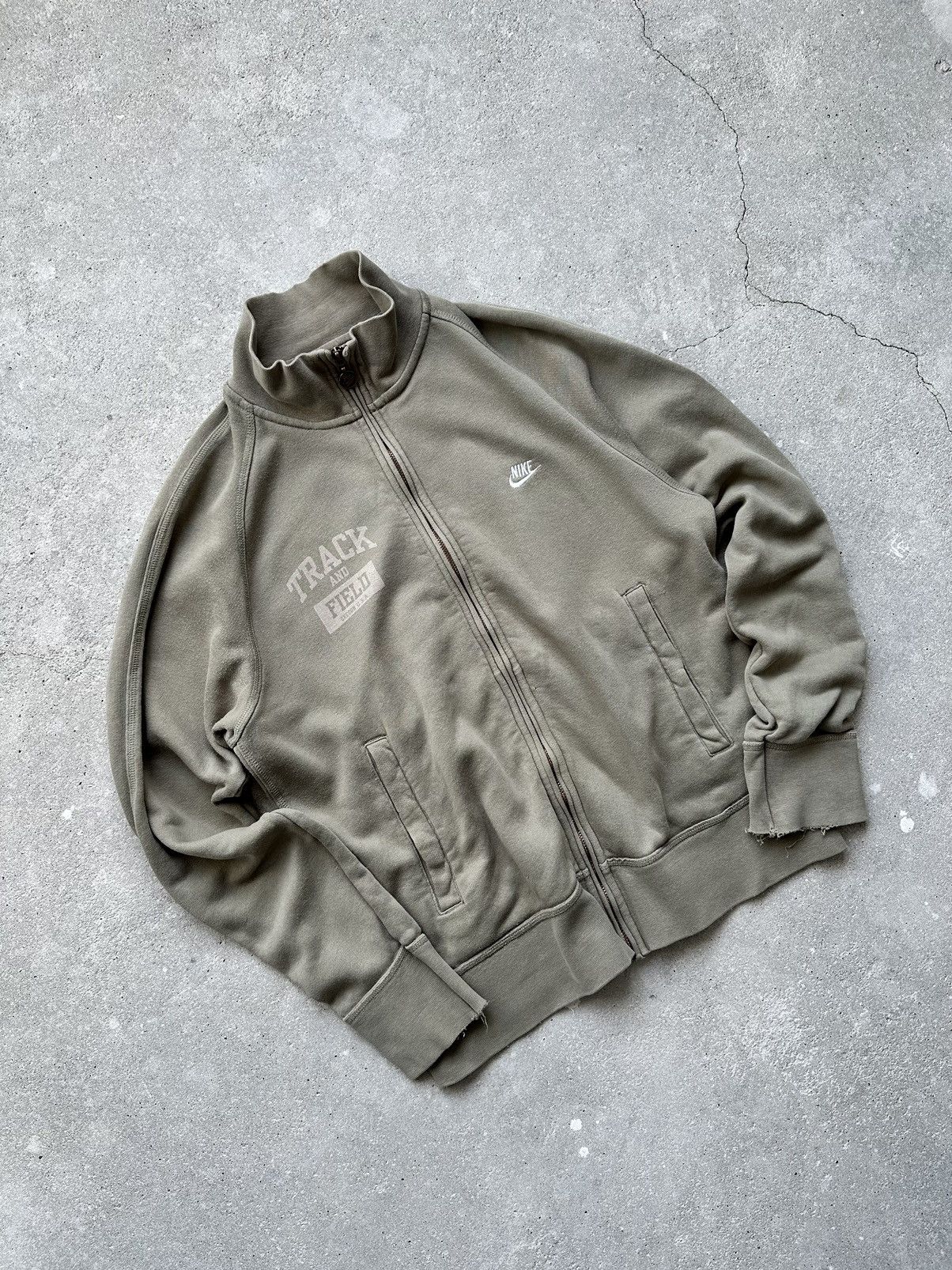 Nike × Vintage Vintage Nike Track and Field Sweatshirt Size US M / EU 48-50 / 2 - 1 Thumbnail