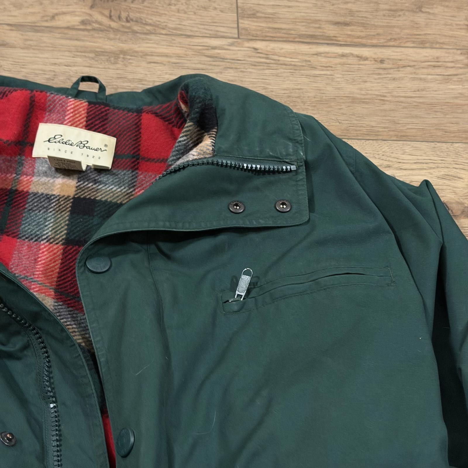 Eddie Bauer Vintage Eddie Bauer Wool Flannel Lined Chore Barn Jacket 90s Size US XL / EU 56 / 4 - 3 Thumbnail