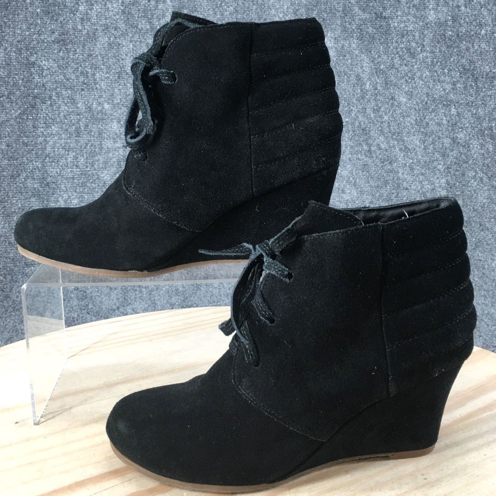Dolce Vita Dolce Vita Boots Womens 7.5 Page Lace Up Wedge Ankle Bootie Black Faux Suede Size US 8 / IT 38 - 2 Thumbnail