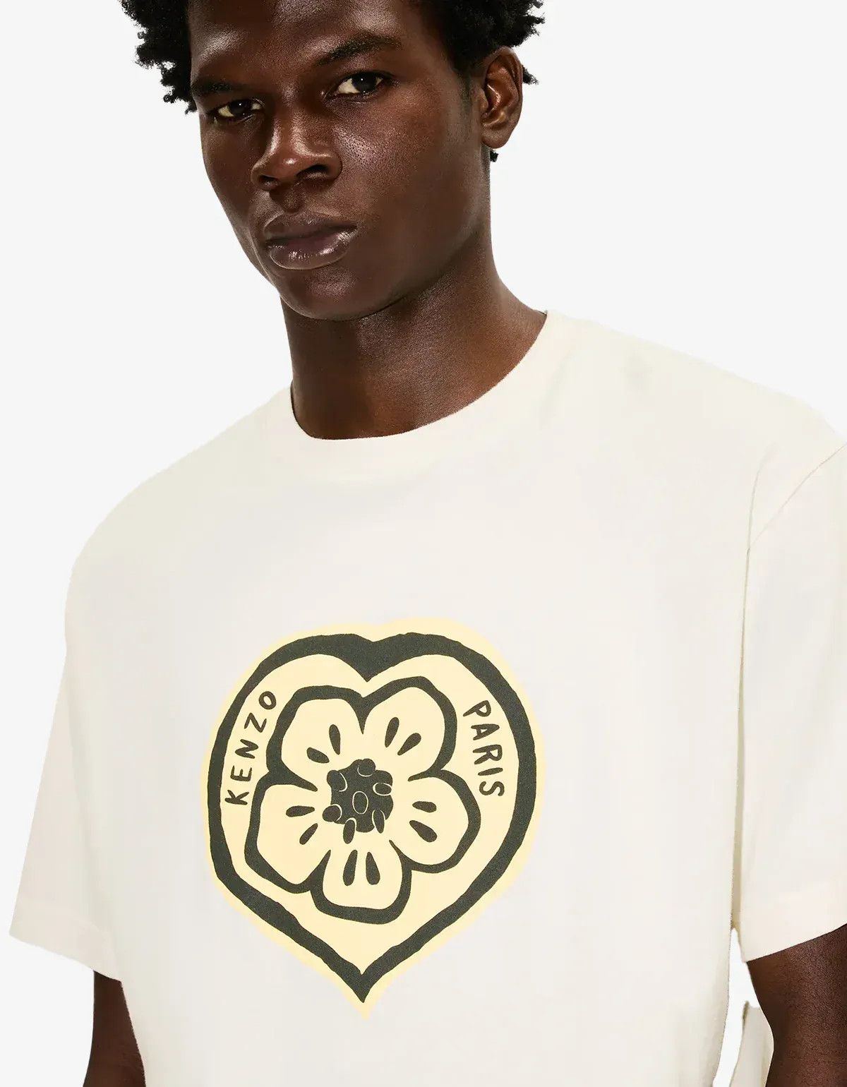 Kenzo Kenzo Boke Hearts Ecru T-Shirt Size US XL / EU 56 / 4 - 6 Thumbnail