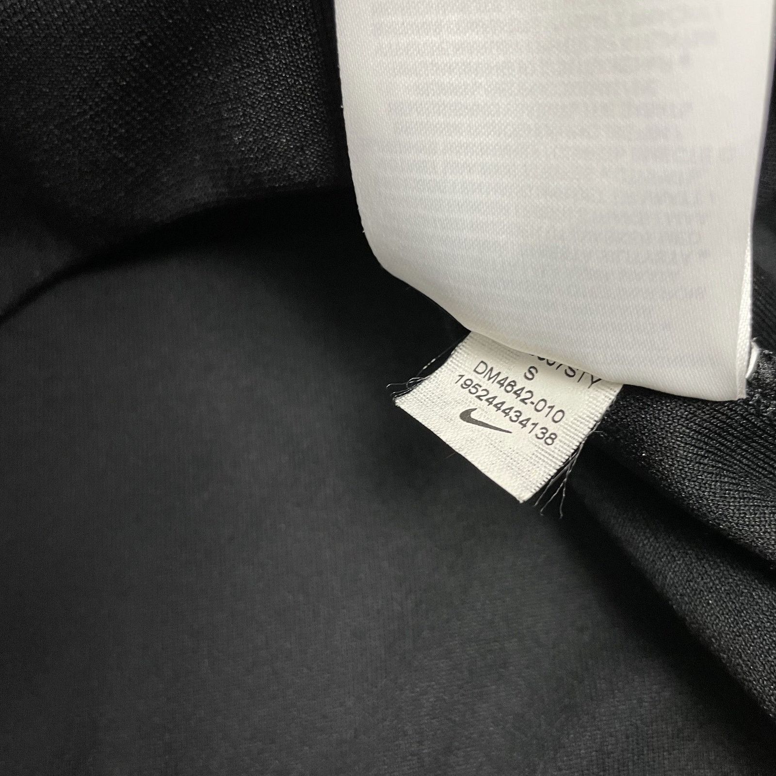 Nike Nike Women Black Polyester Long Sleeve Pullover Hoodie Small Size S / US 4 / IT 40 - 8 Thumbnail
