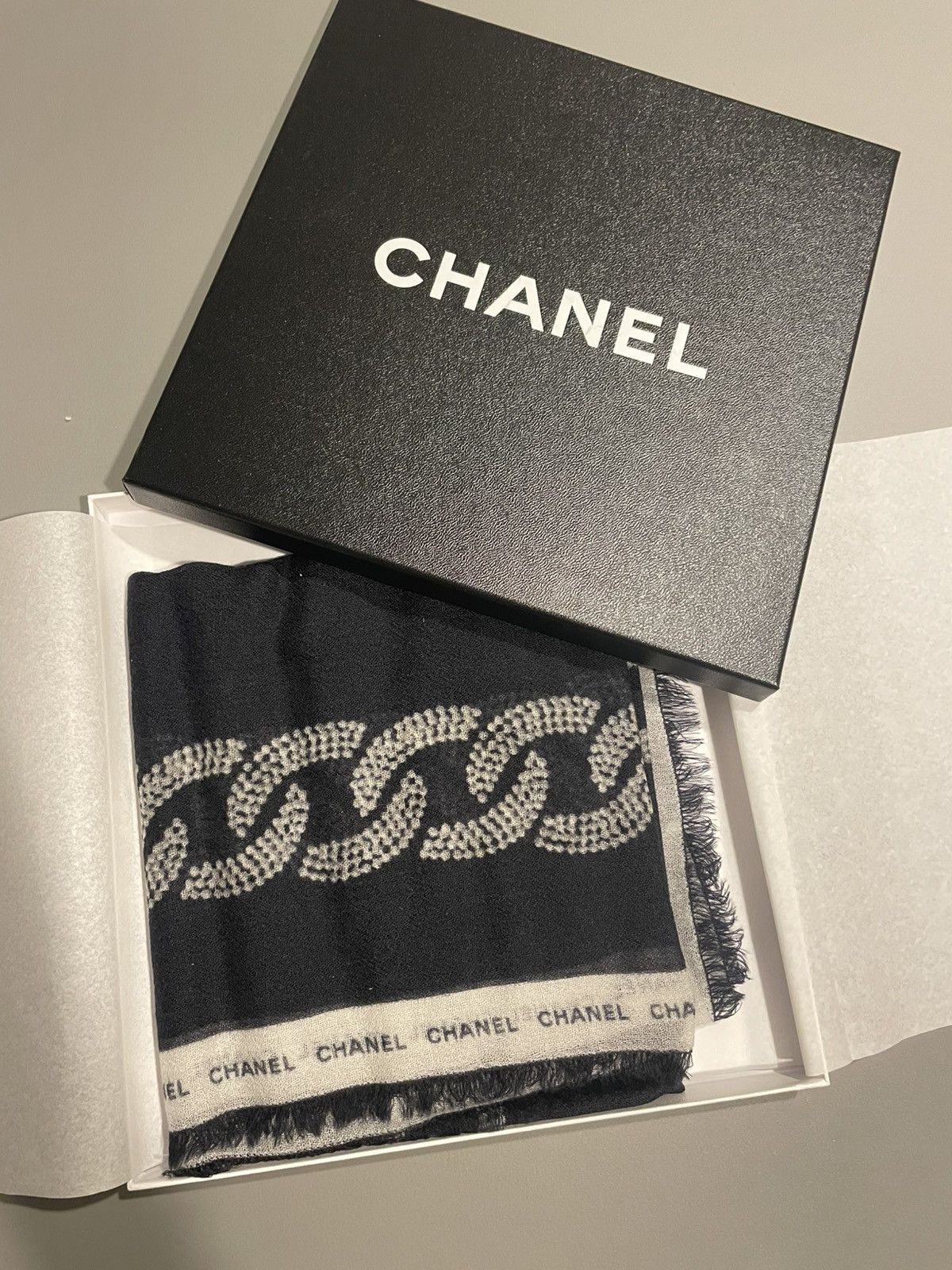 Chanel Chanel cashmere scarf Size ONE SIZE - 1 Thumbnail