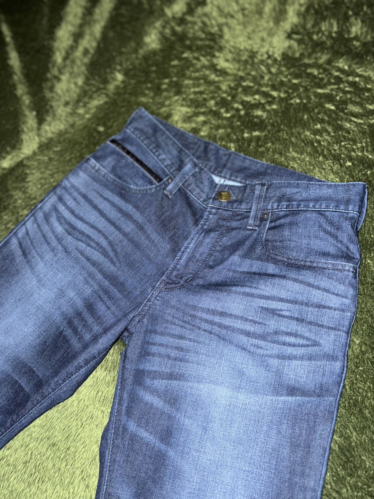 Edwin [28] EDWIN Japan Leather Label Pocket Detail Denim Pants Size US 28 / EU 44 - 2 Thumbnail