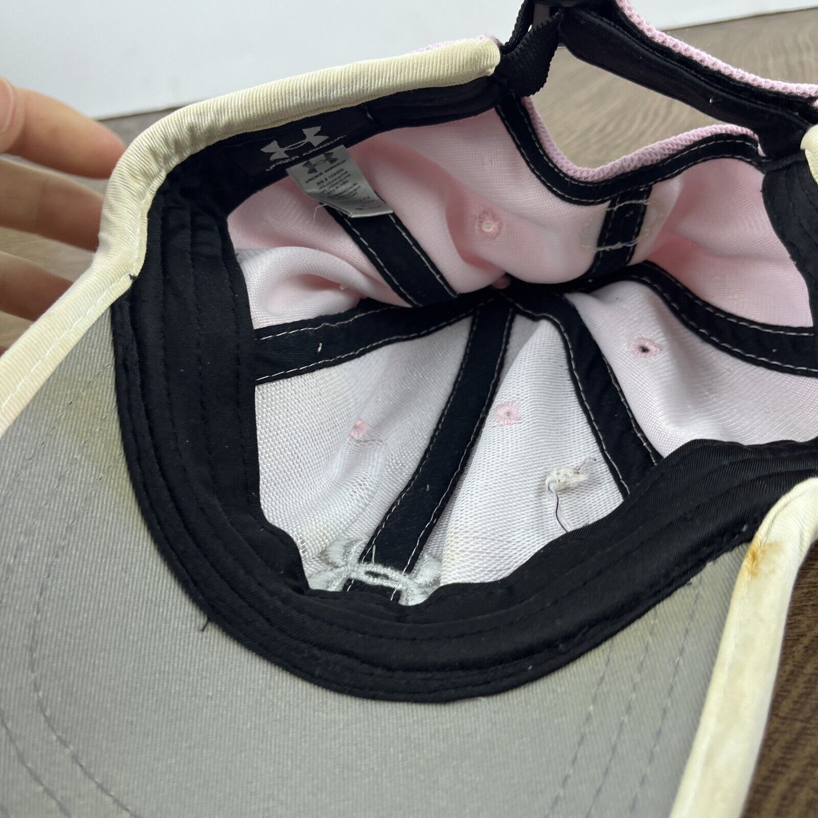 Under Armour Under Armour Medium Hat UA Pink Hat Adjustable Adult Size Ha Size ONE SIZE - 14 Thumbnail