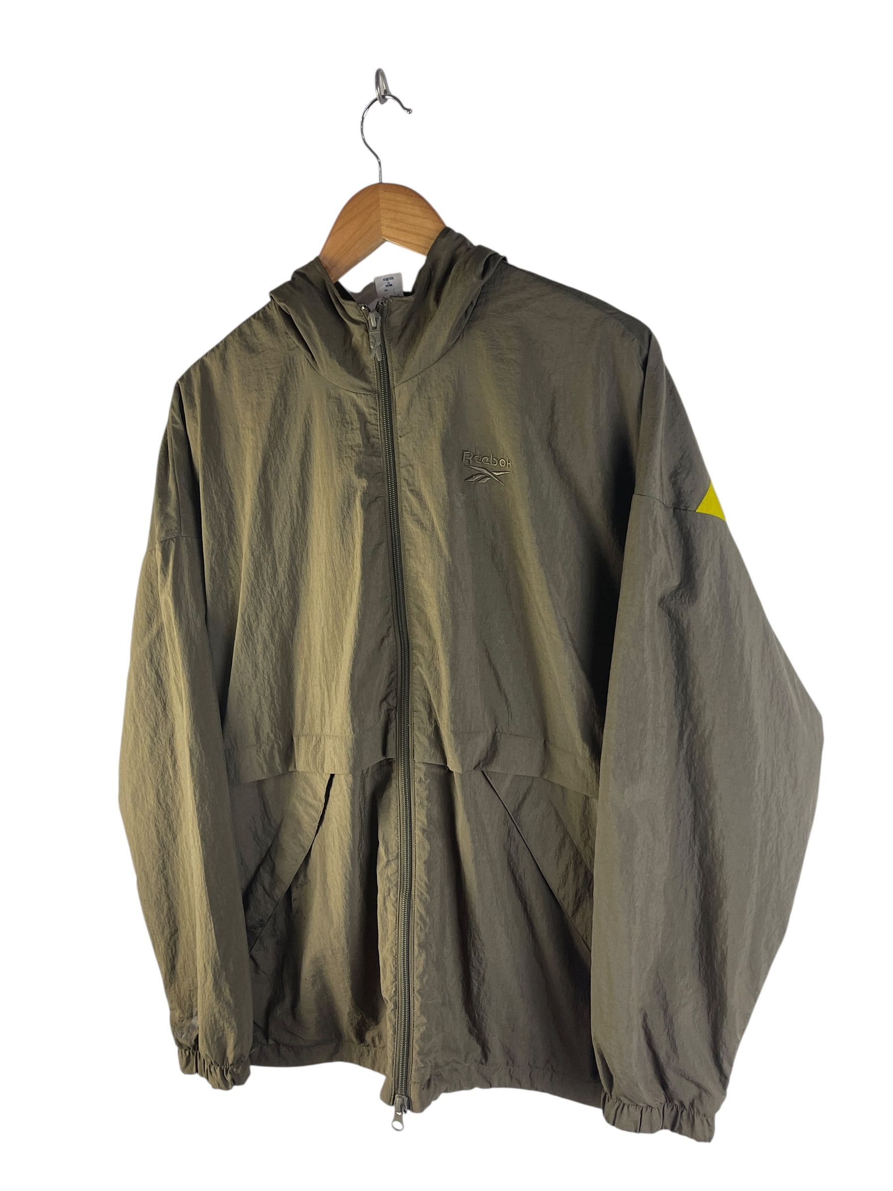 Reebok Vintage Y2K Reebok Vector Windbreaker Jacket Hooded Nylon Size US L / EU 52-54 / 3 - 7 Thumbnail