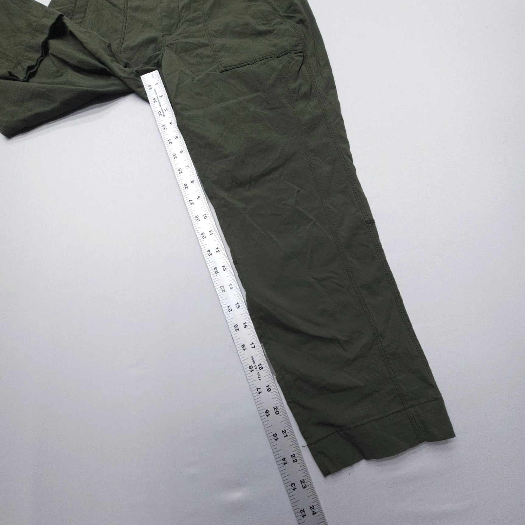Athleta Athleta Trekkie Crop Pants Womens 2 Green Ripstop Hiking Travel Stretch Size 26" / US 2 / IT 38 - 5 Thumbnail