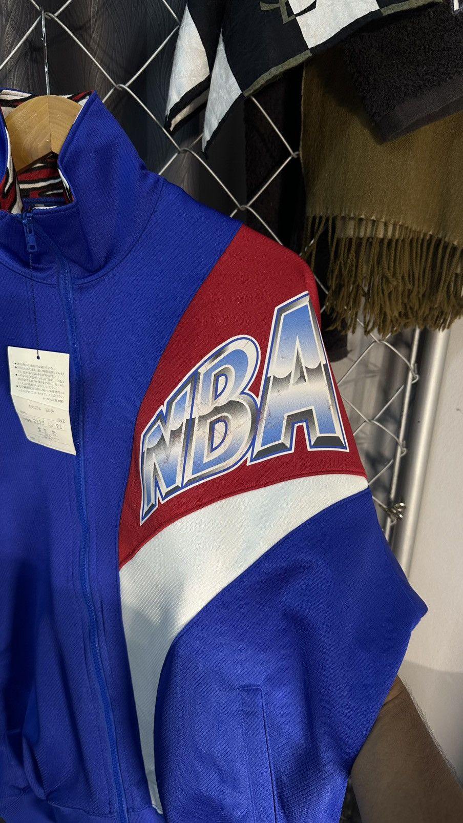 NBA DEADSTOCK VINTAGE 90’s NBA JASPO WARM-UP JACKET Size US M / EU 48-50 / 2 - 6 Thumbnail