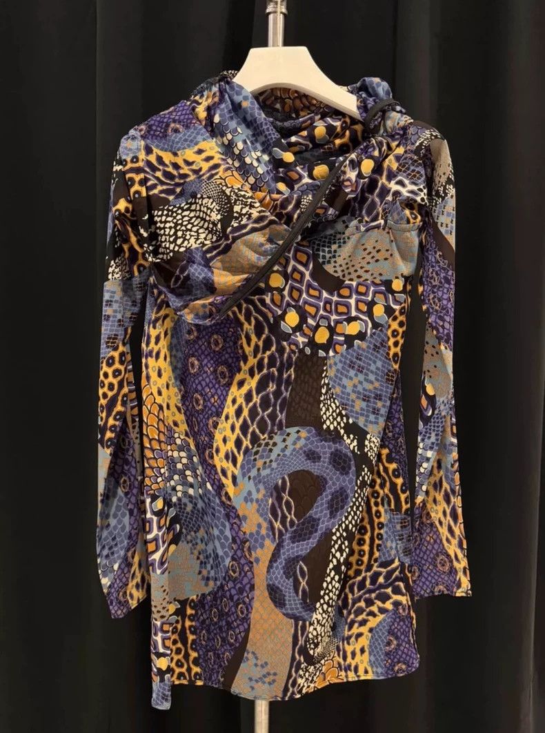 Versace Versace 90s silk high collar and long sleeves Size XS / US 0-2 / IT 36-38 - 3 Thumbnail