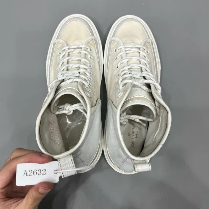 Louis Vuitton Louis Vuitton White High-Top Sneakers -2508 Size US 9 / EU 42 - 9 Thumbnail