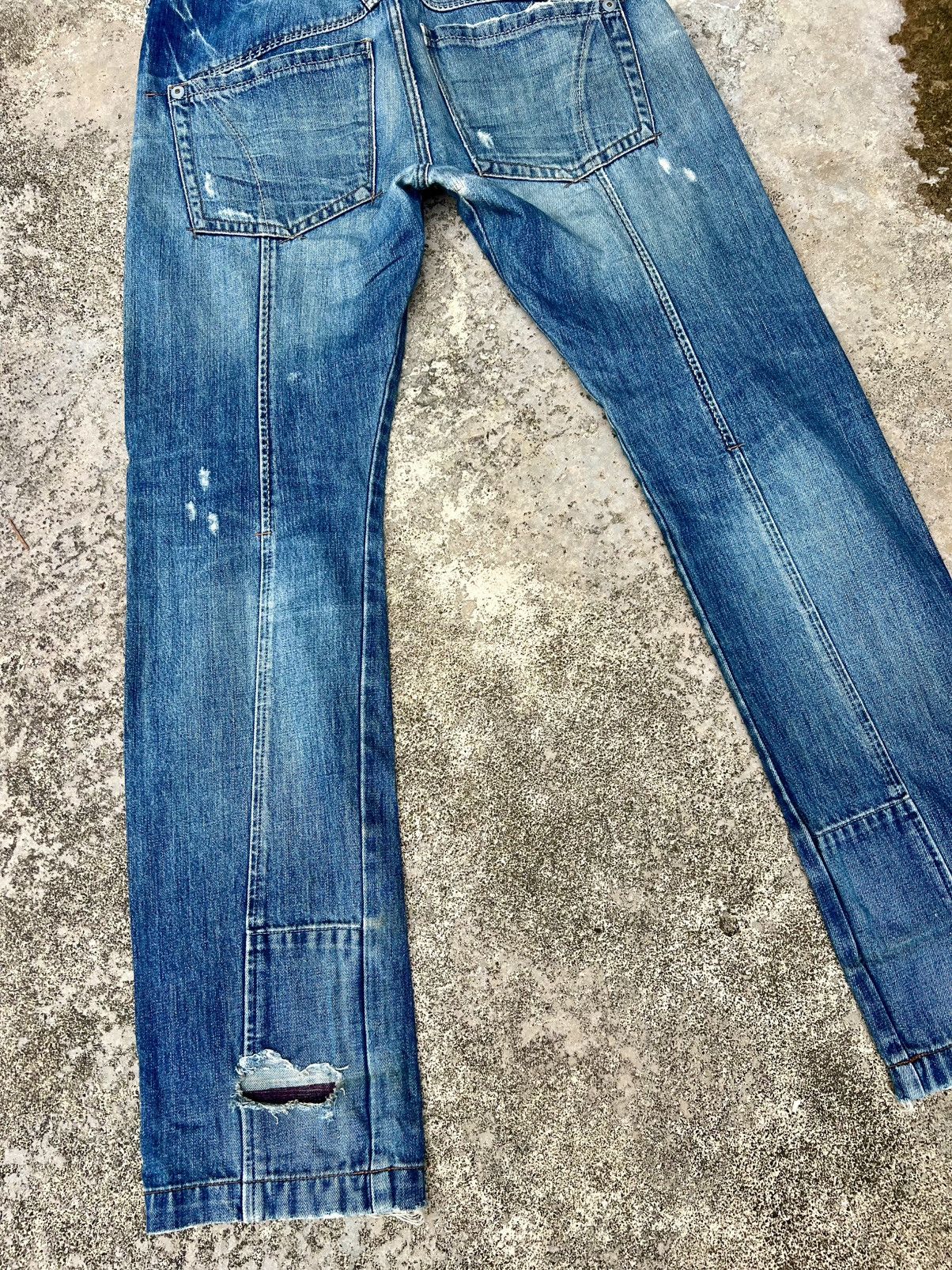 Marithe + Francois Girbaud Vintage MFG Distressed Low Rise Flared Jeans Size US 36 / EU 52 - 21 Thumbnail